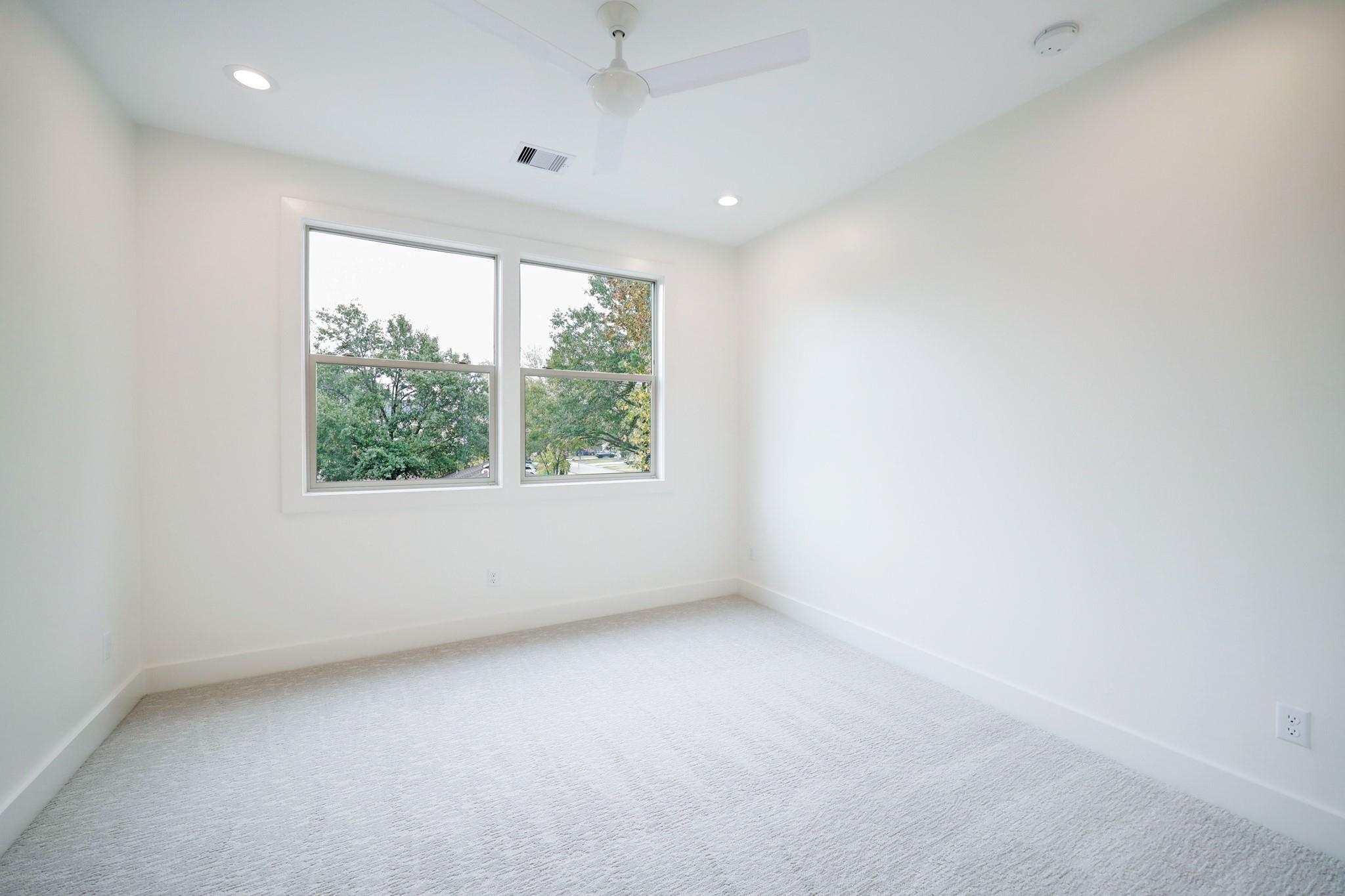 2031 Saxon Drive