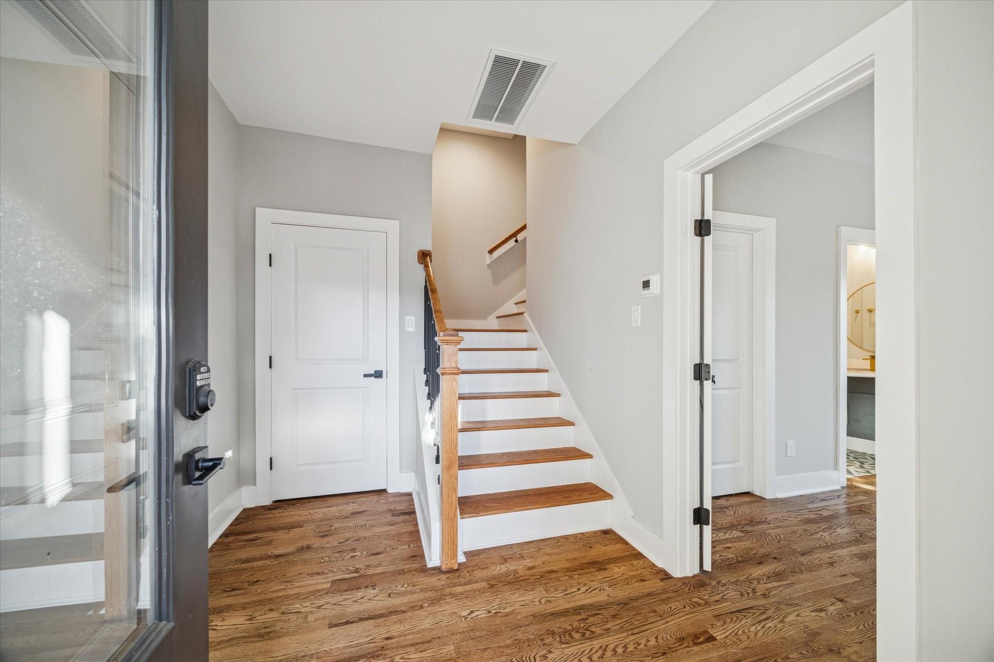 1003 E 28th Street