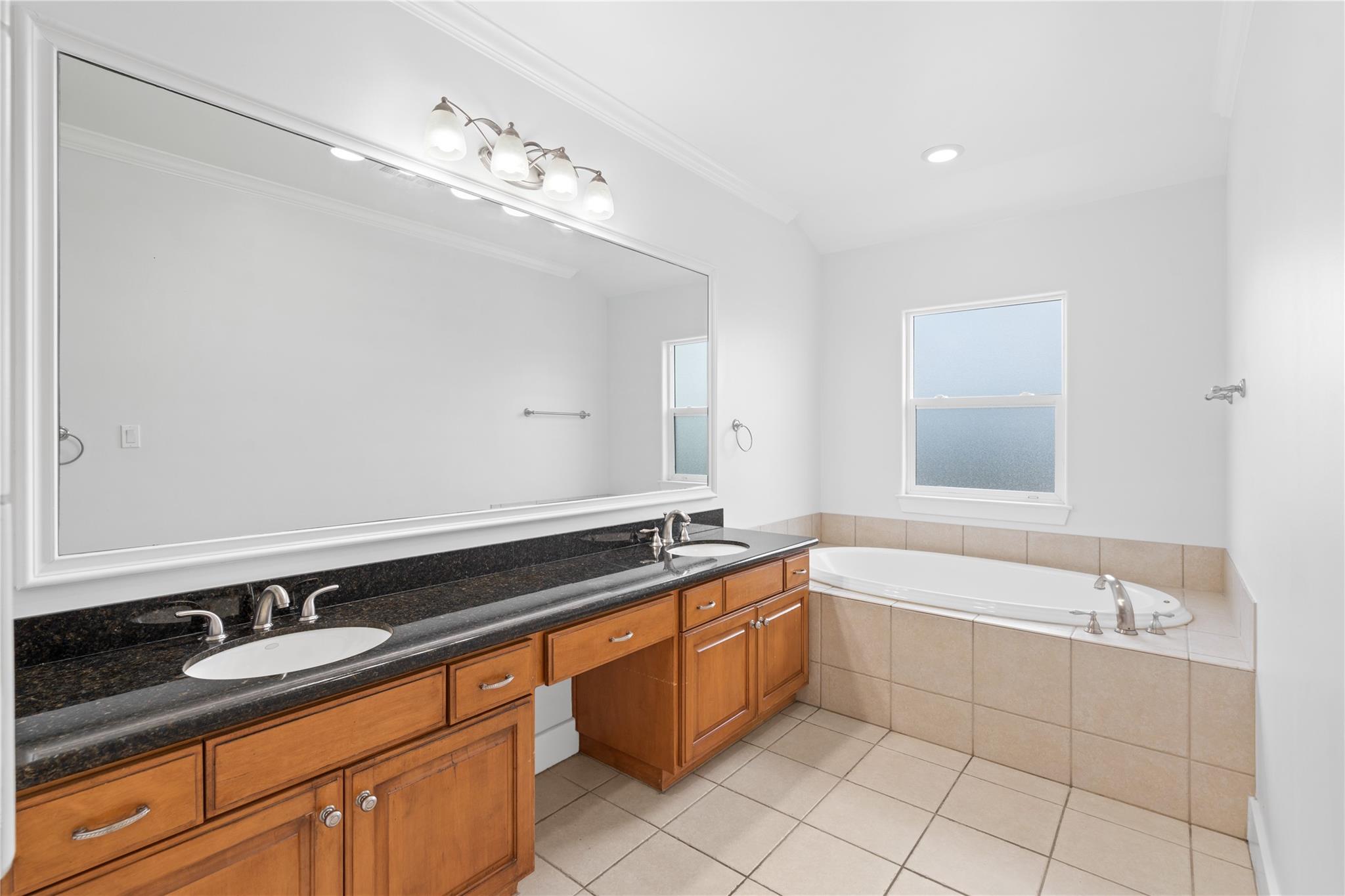 3006 Mcculloch Circle