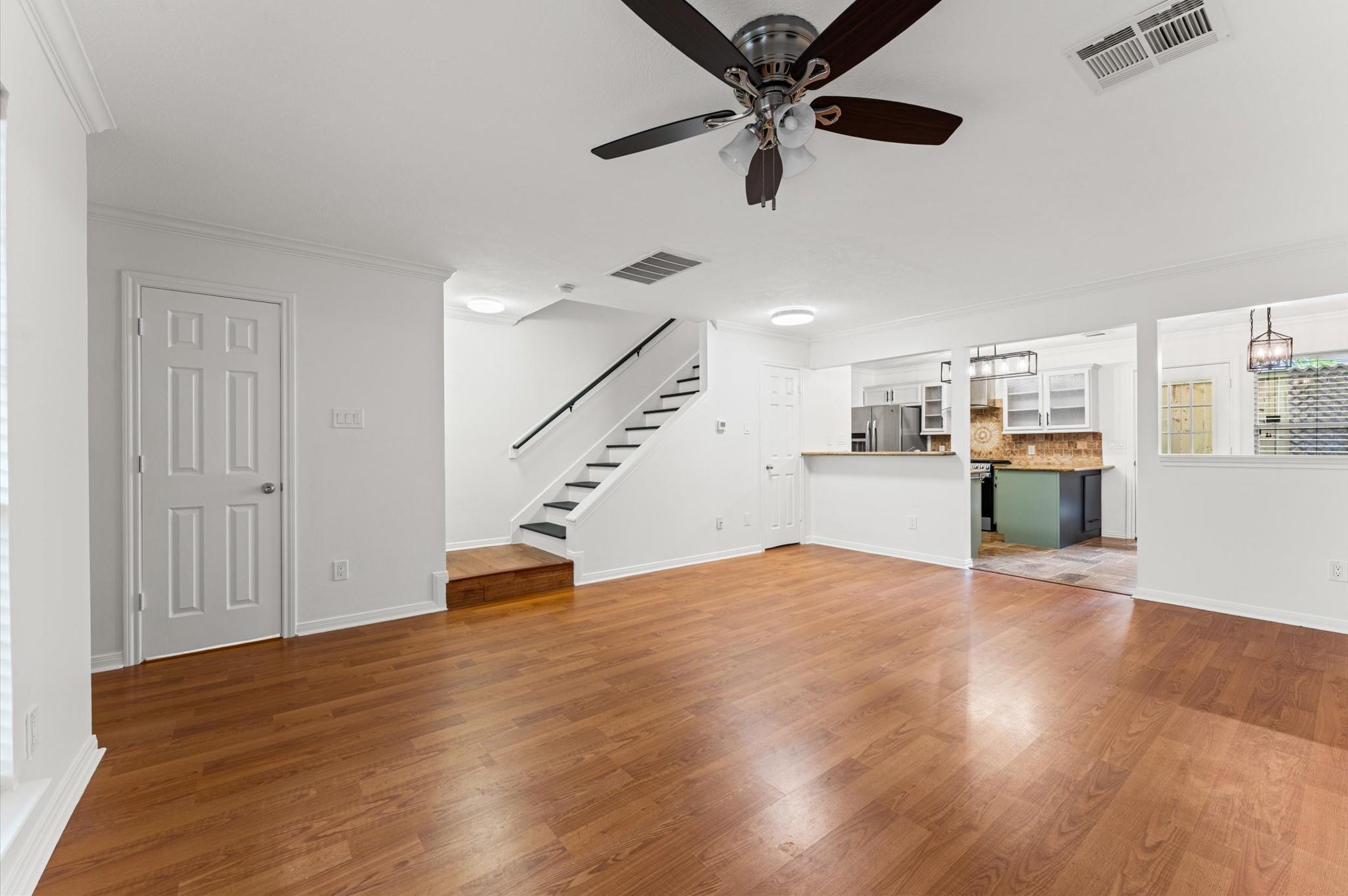1115 Saulnier Street