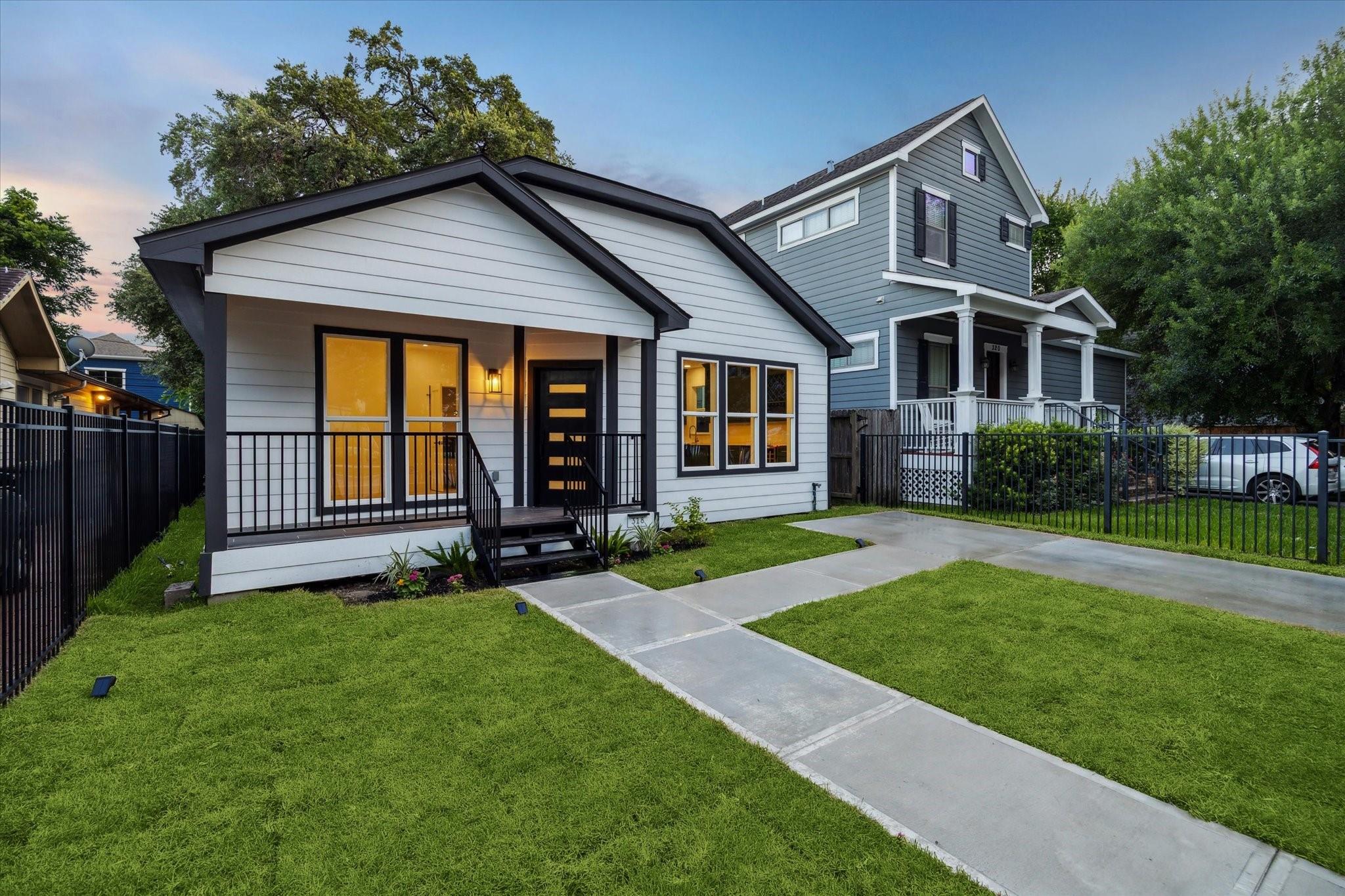 318 W 24th Street