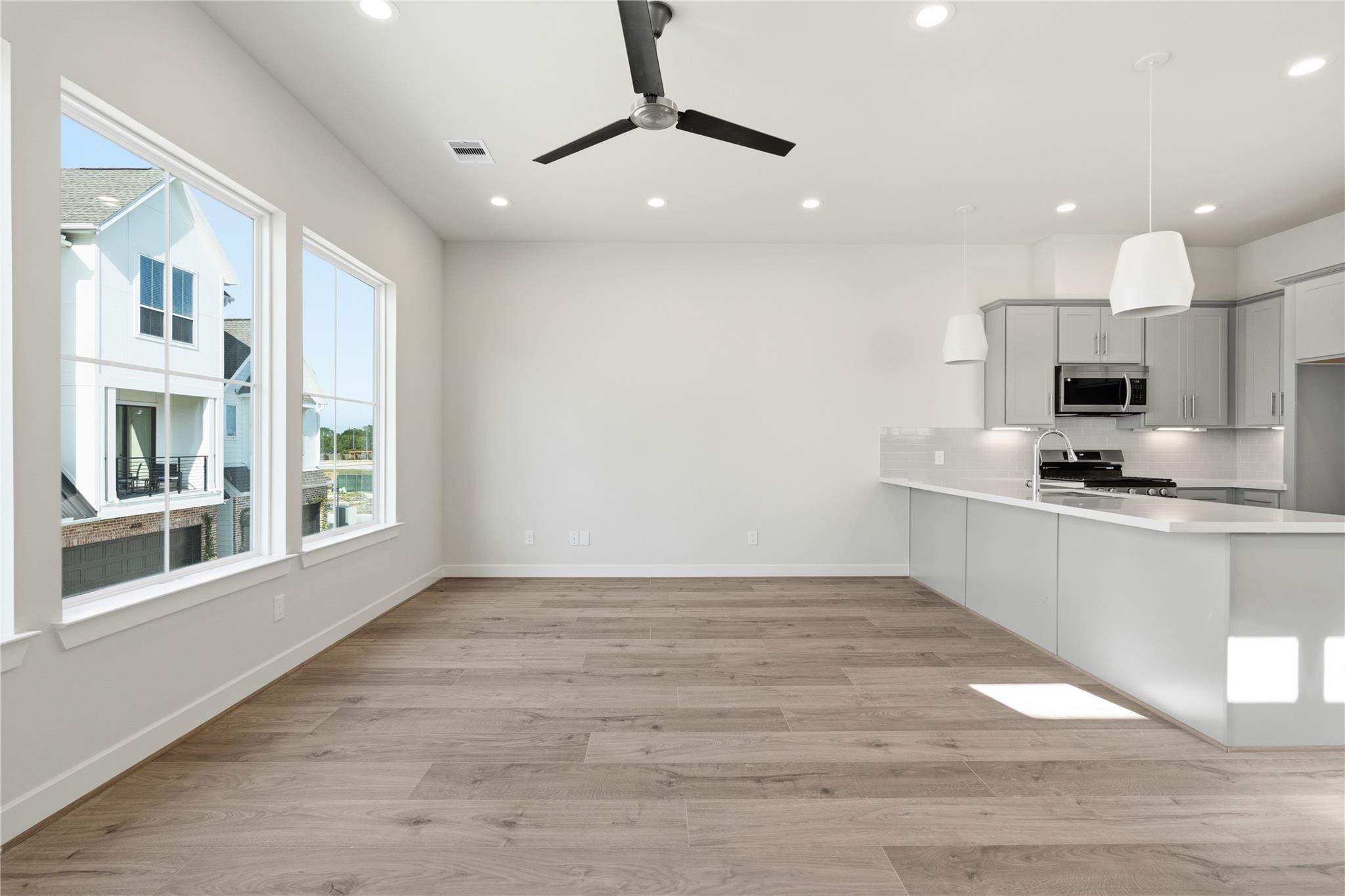 3905 Willowbend Point Drive