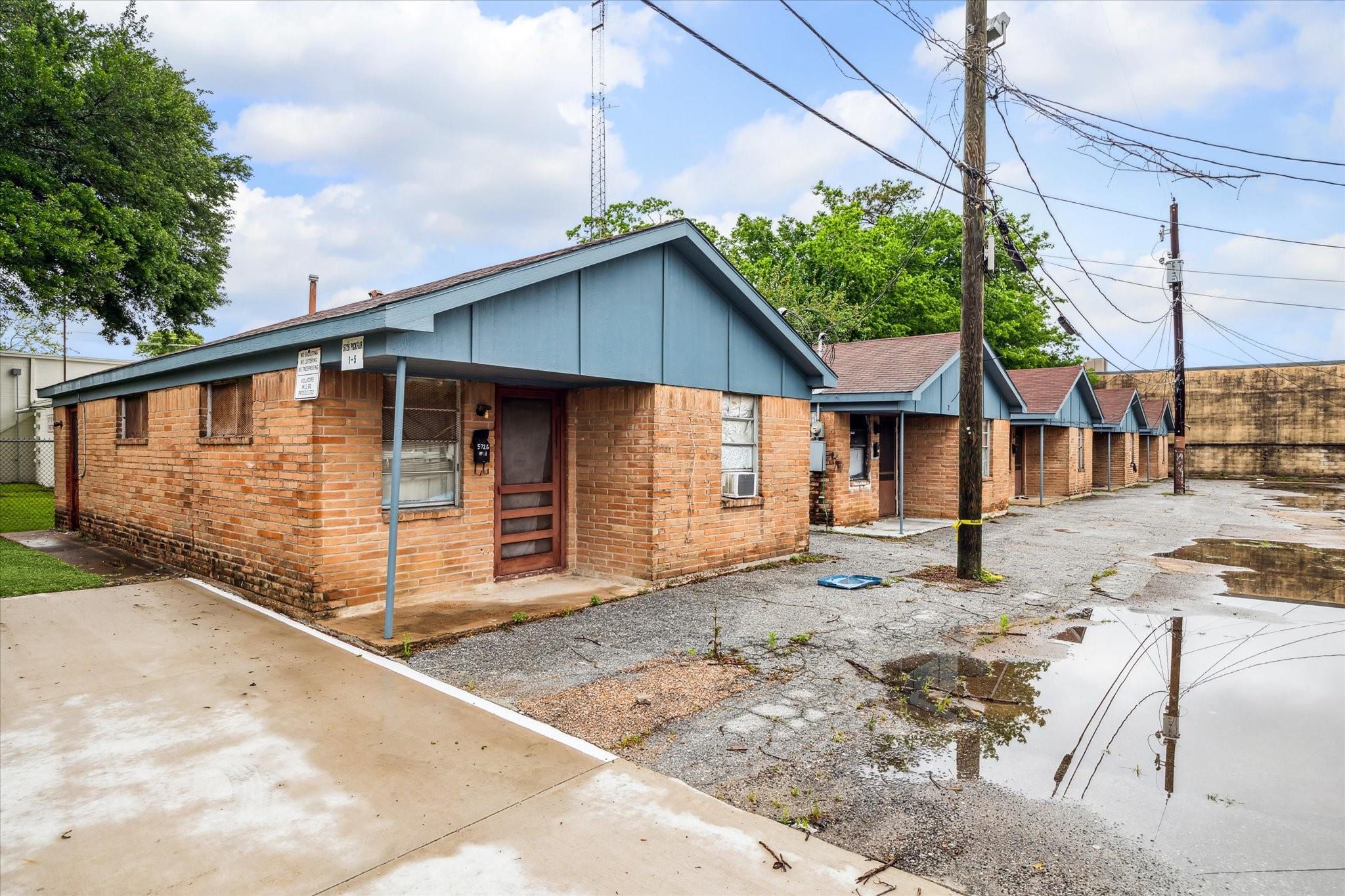 5716 Pickfair Street # 13 Unit: 1-13