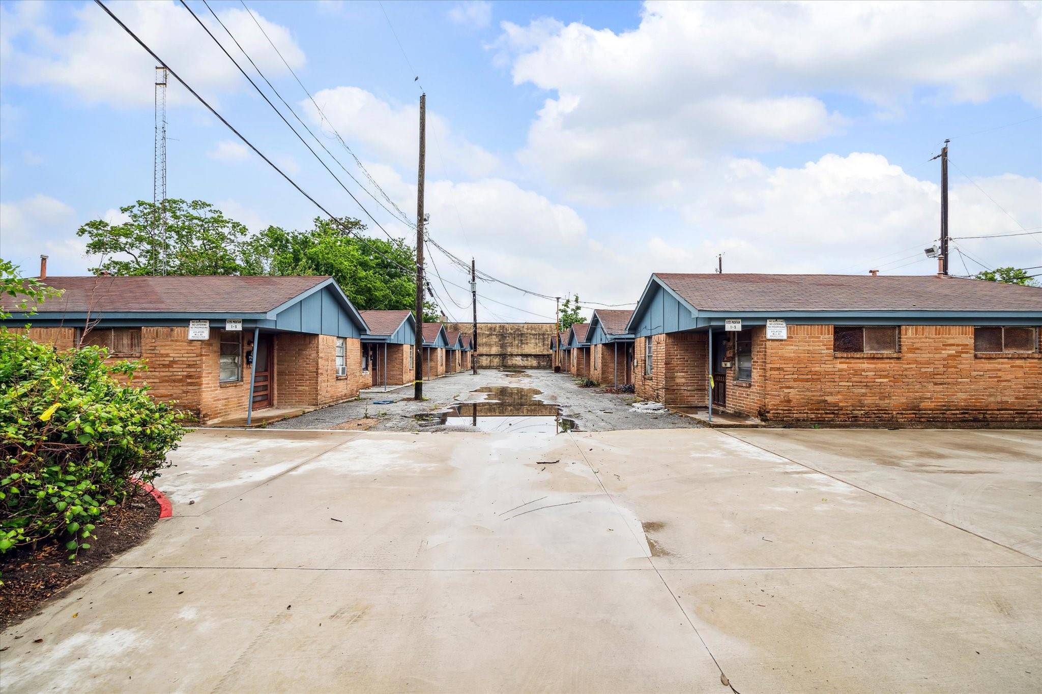 5716 Pickfair Street # 13 Unit: 1-13