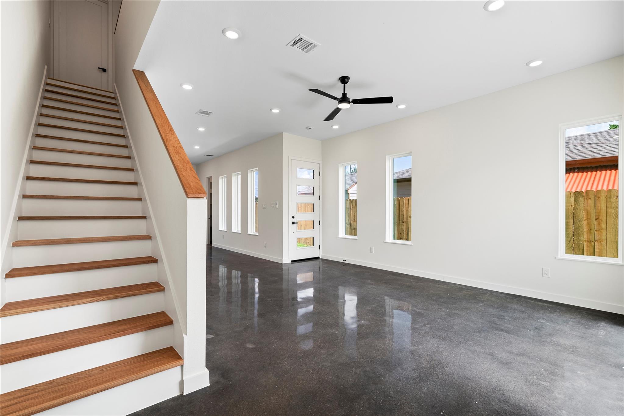8022 Colonial Lane # A