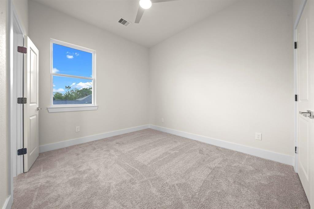 4525 Davenport Street