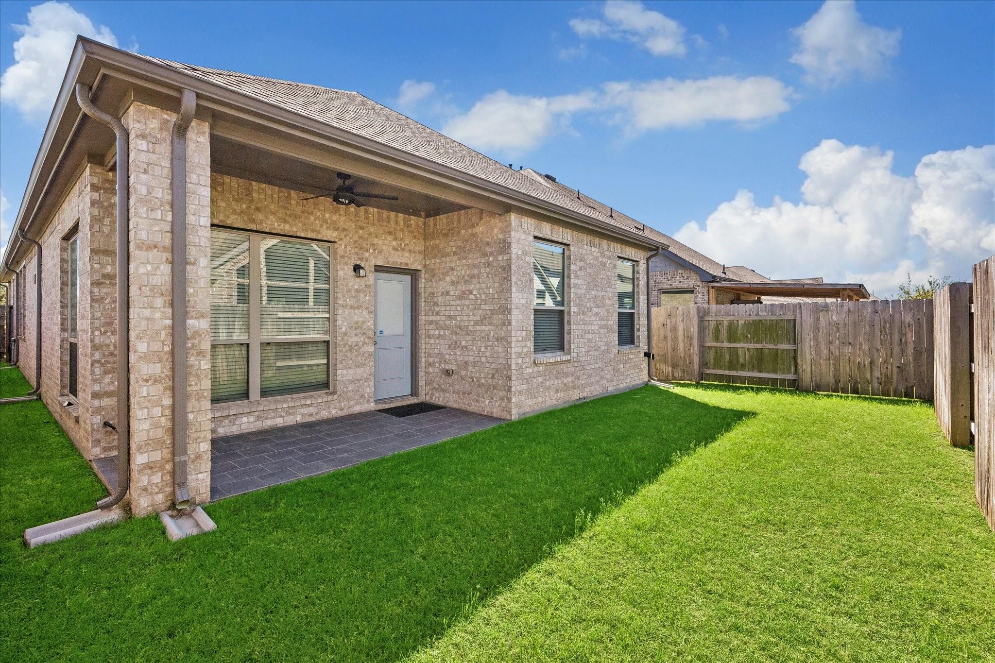 7043 Coneflower Creek
