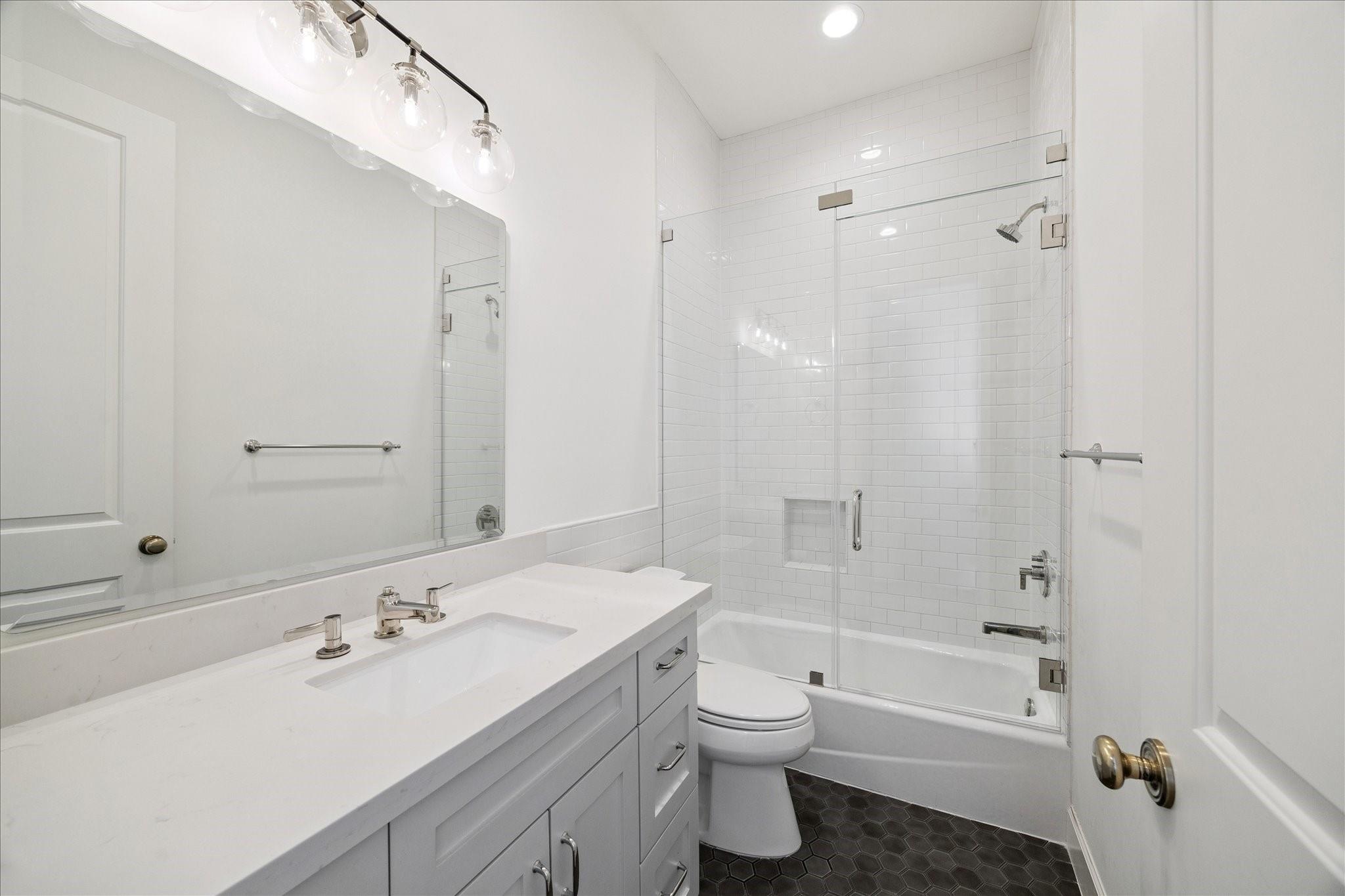 3822 Tartan Lane, Houston