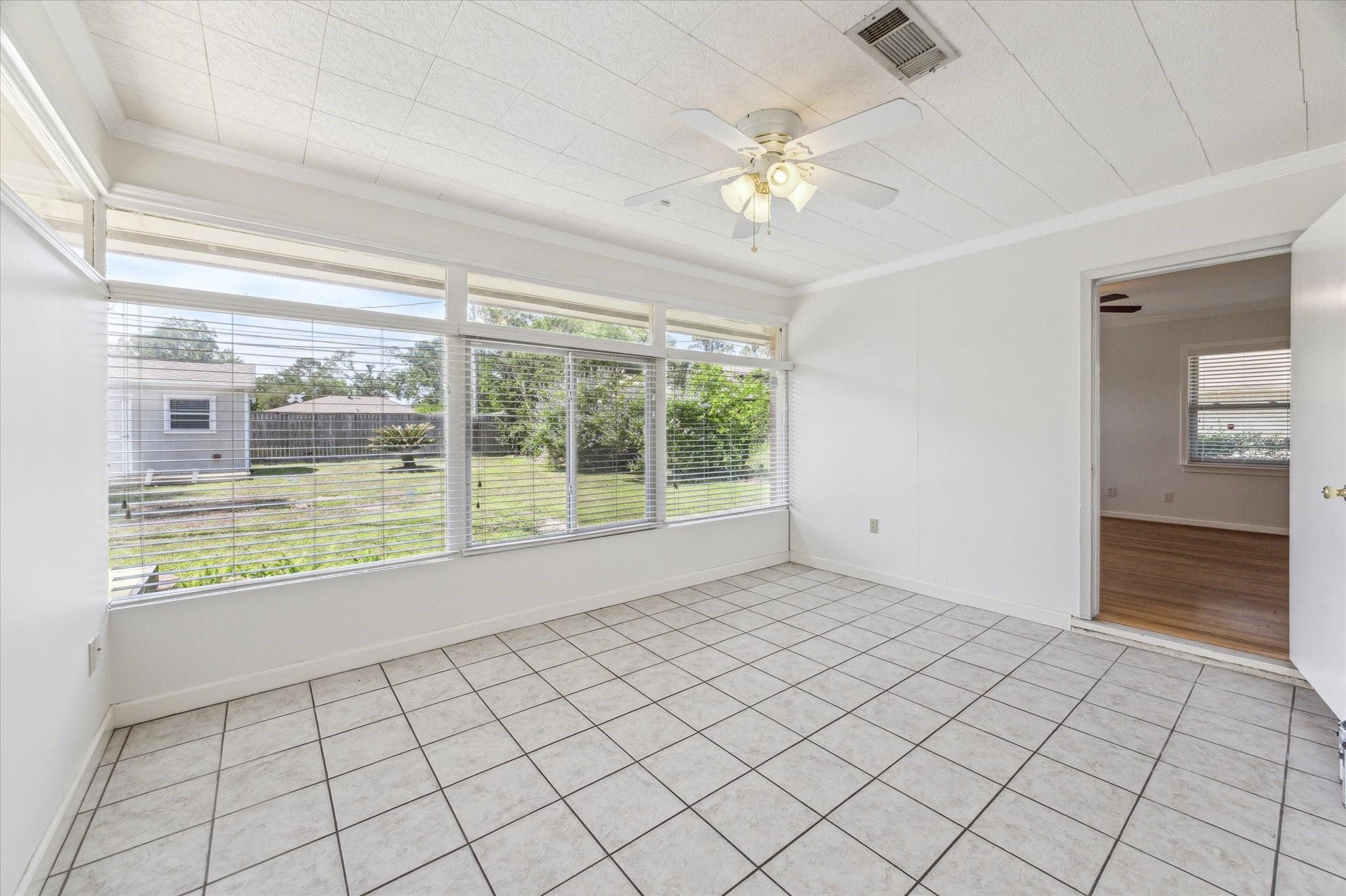 2322 Lamonte Lane