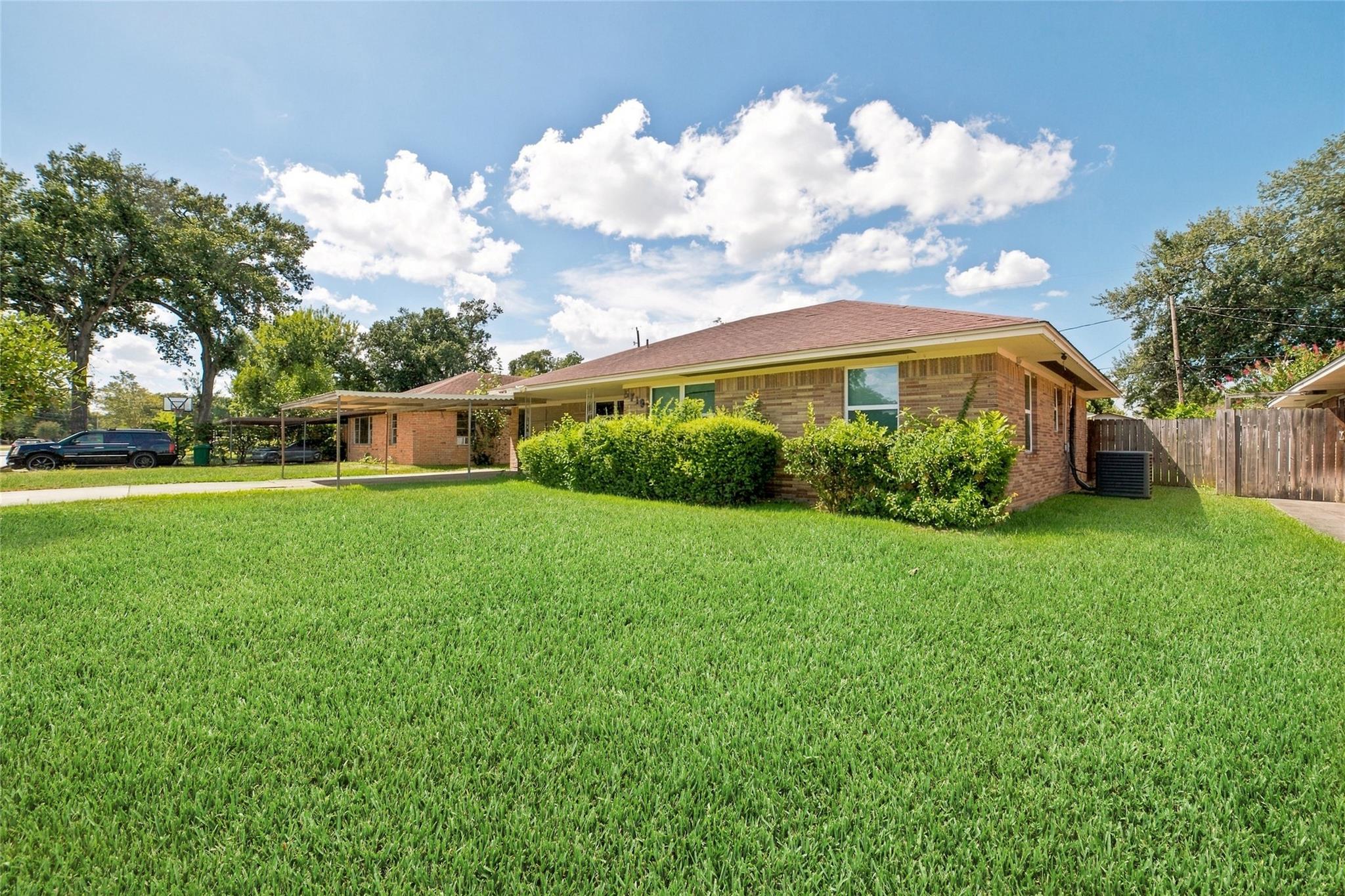 5719 Turtle Creek Road