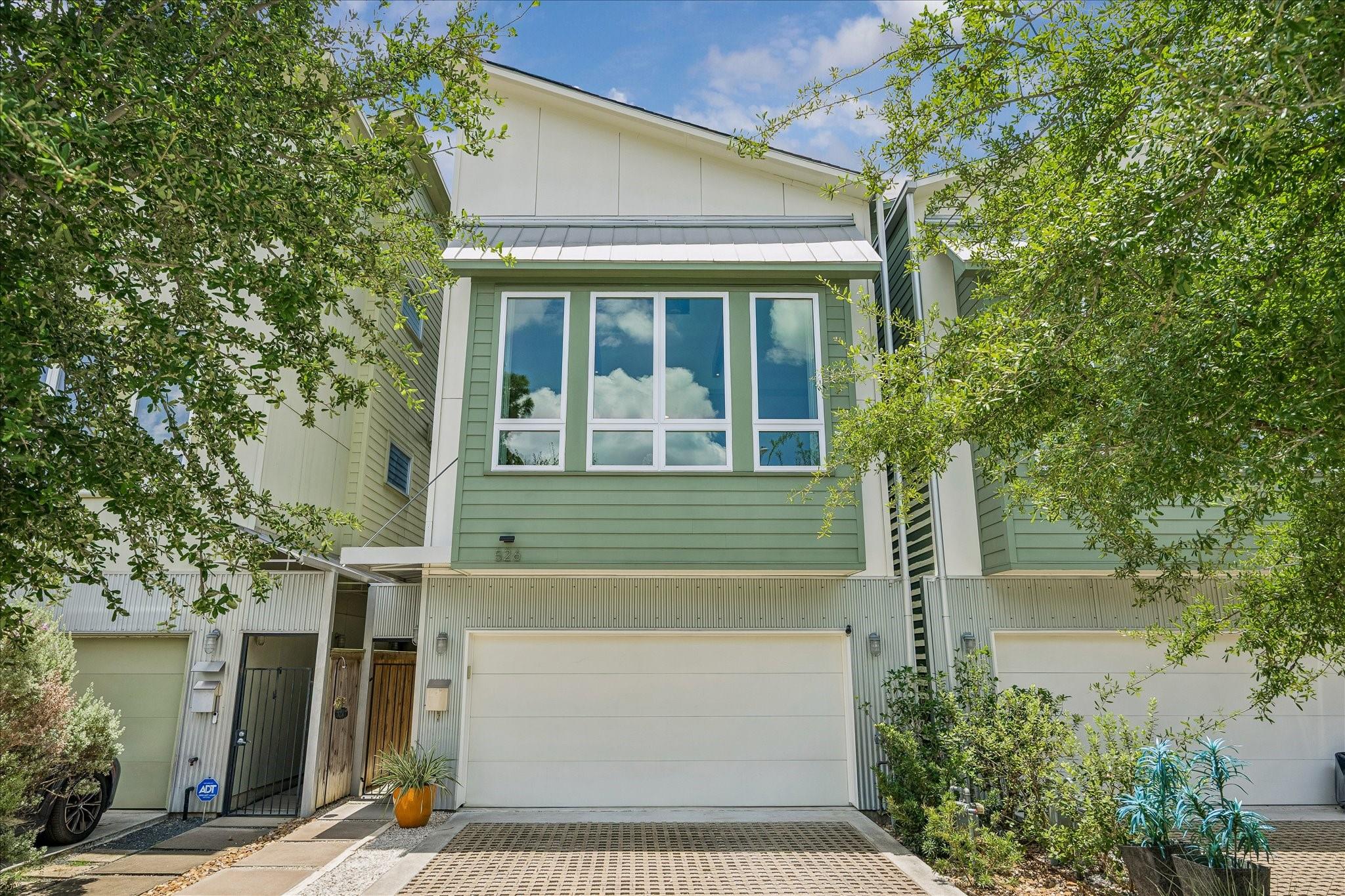 526 W 26th Street