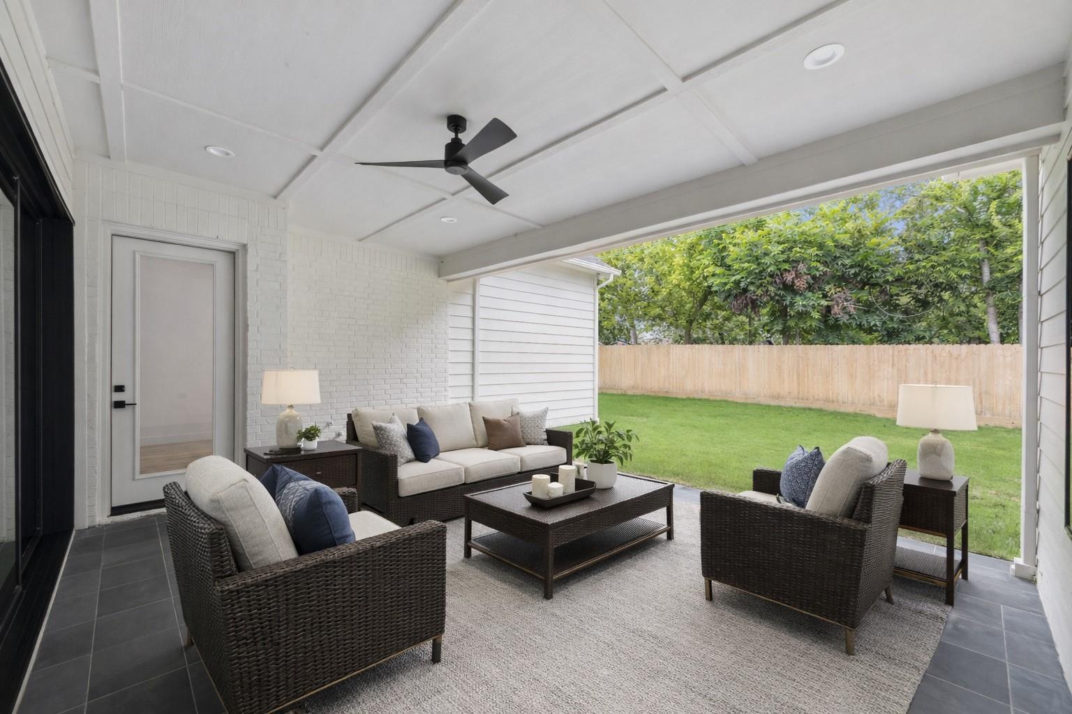 1201 Confederate Road