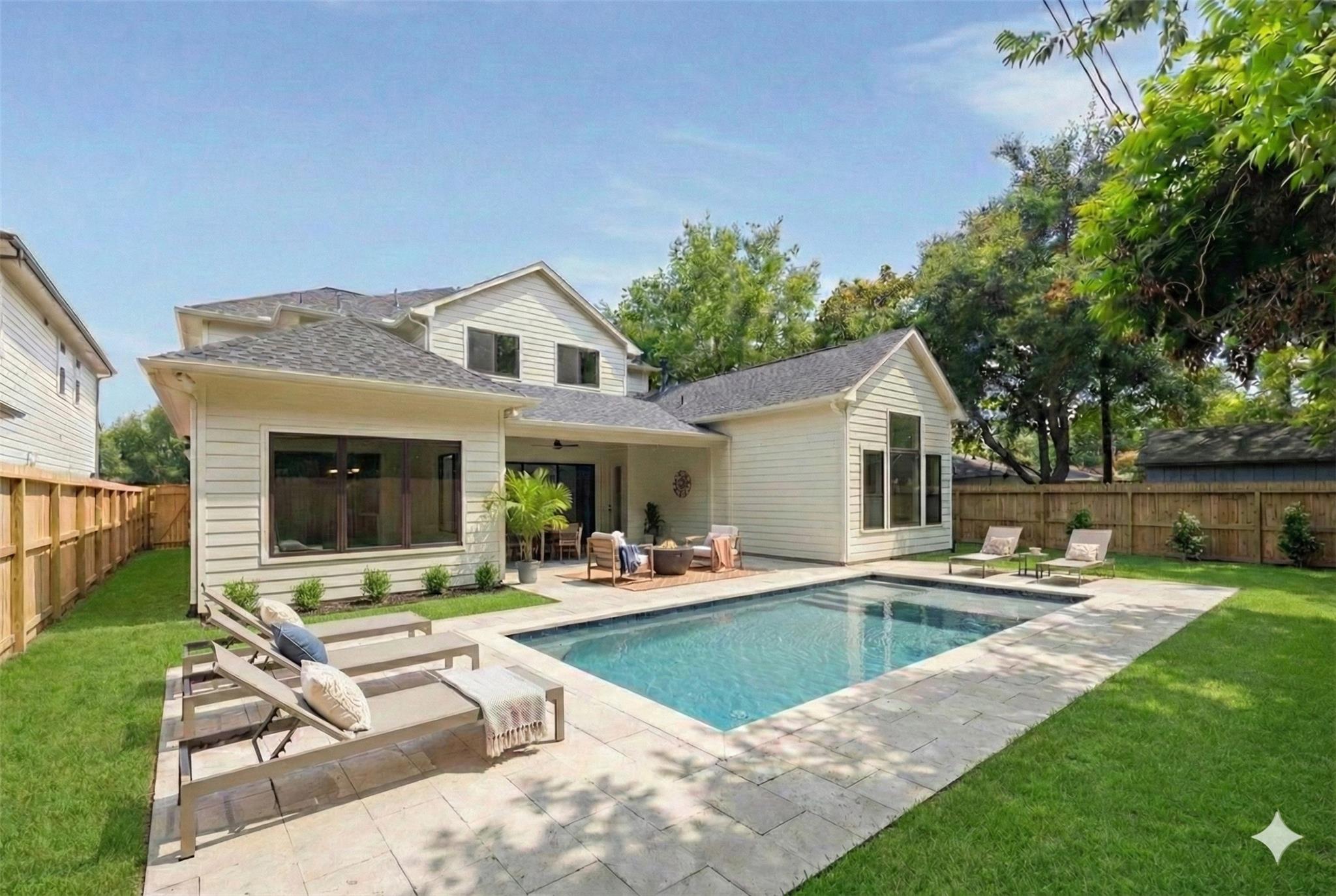 1201 Confederate Road