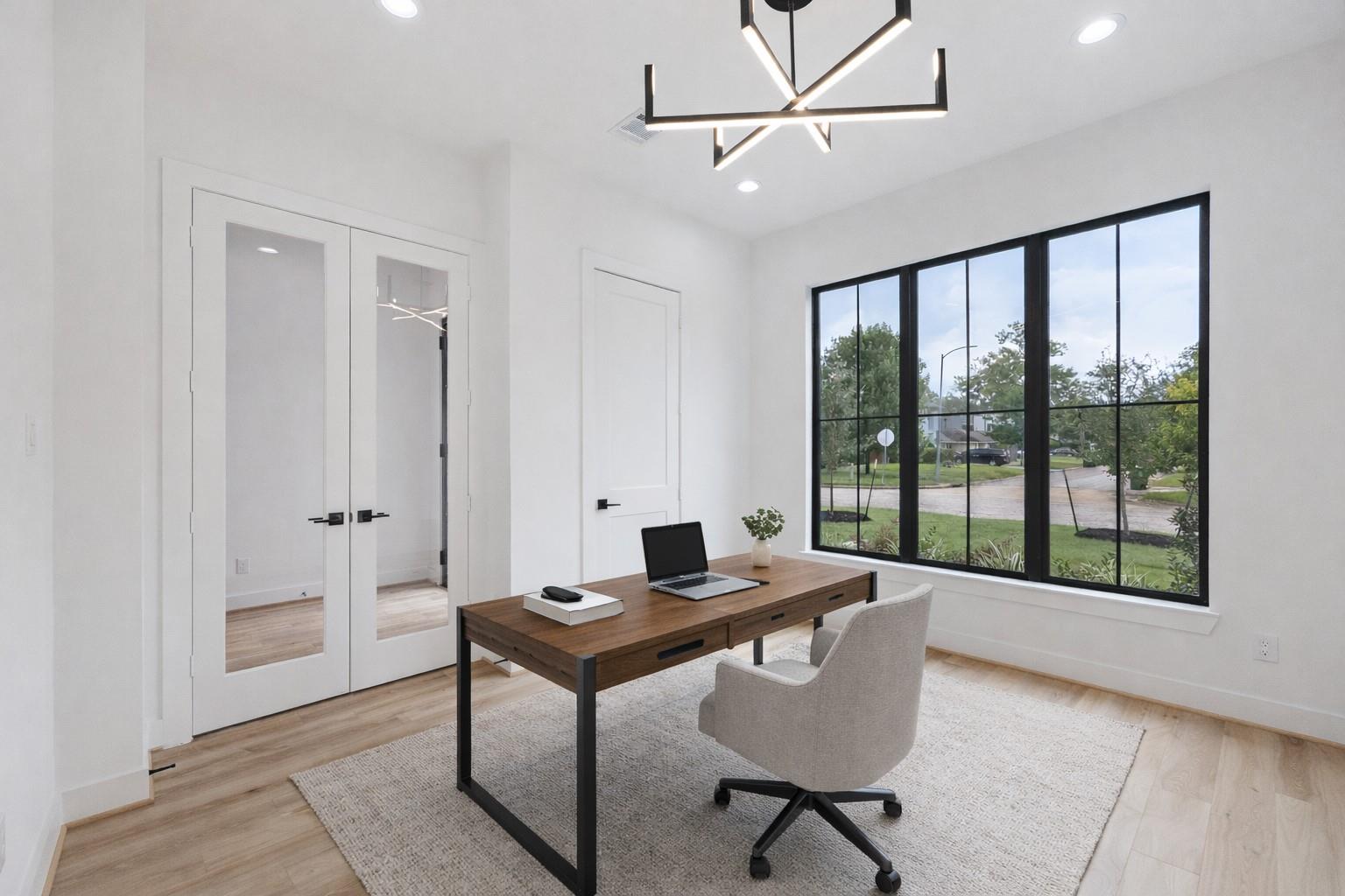 1201 Confederate Road