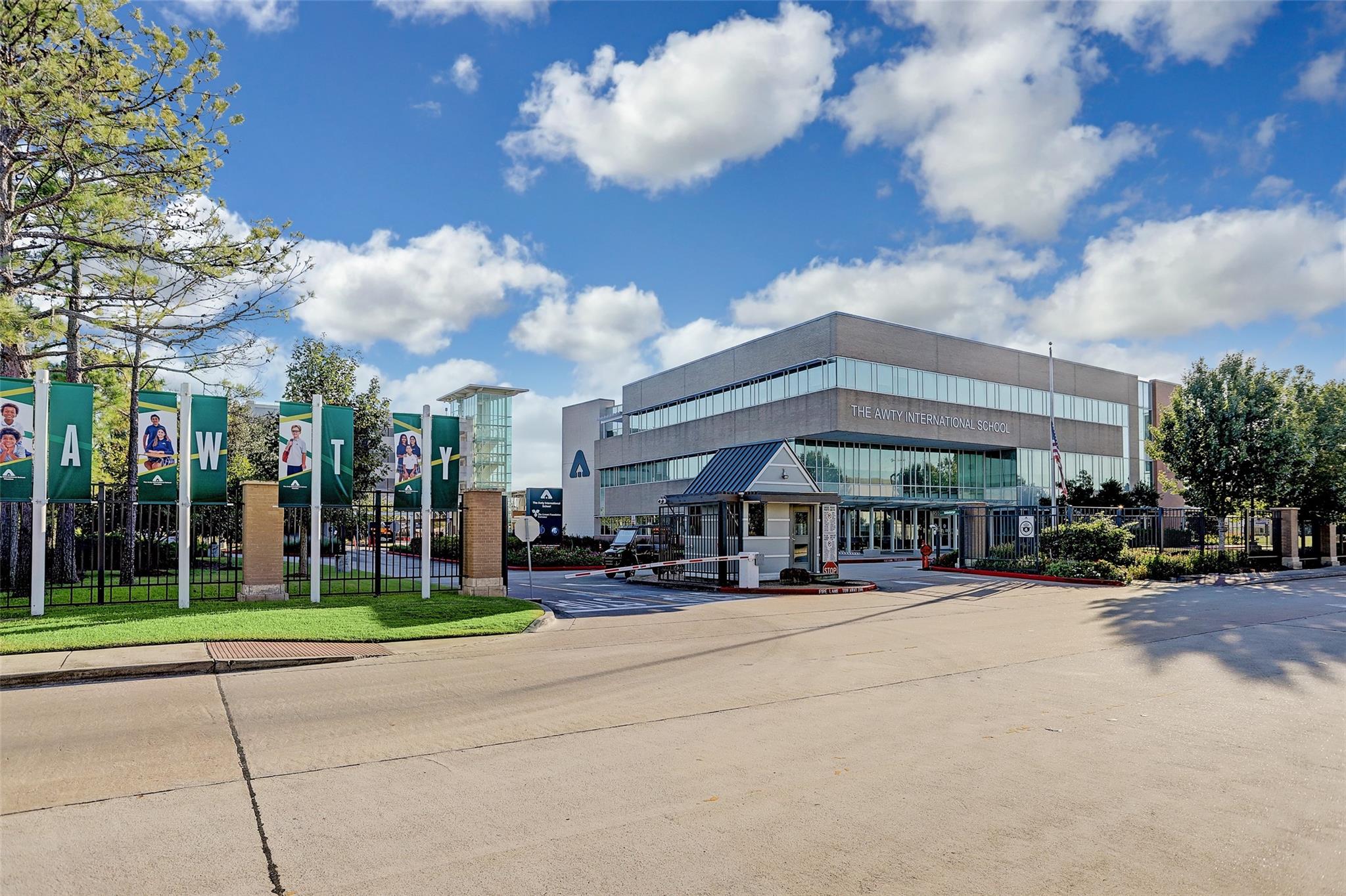 1201 Confederate Road