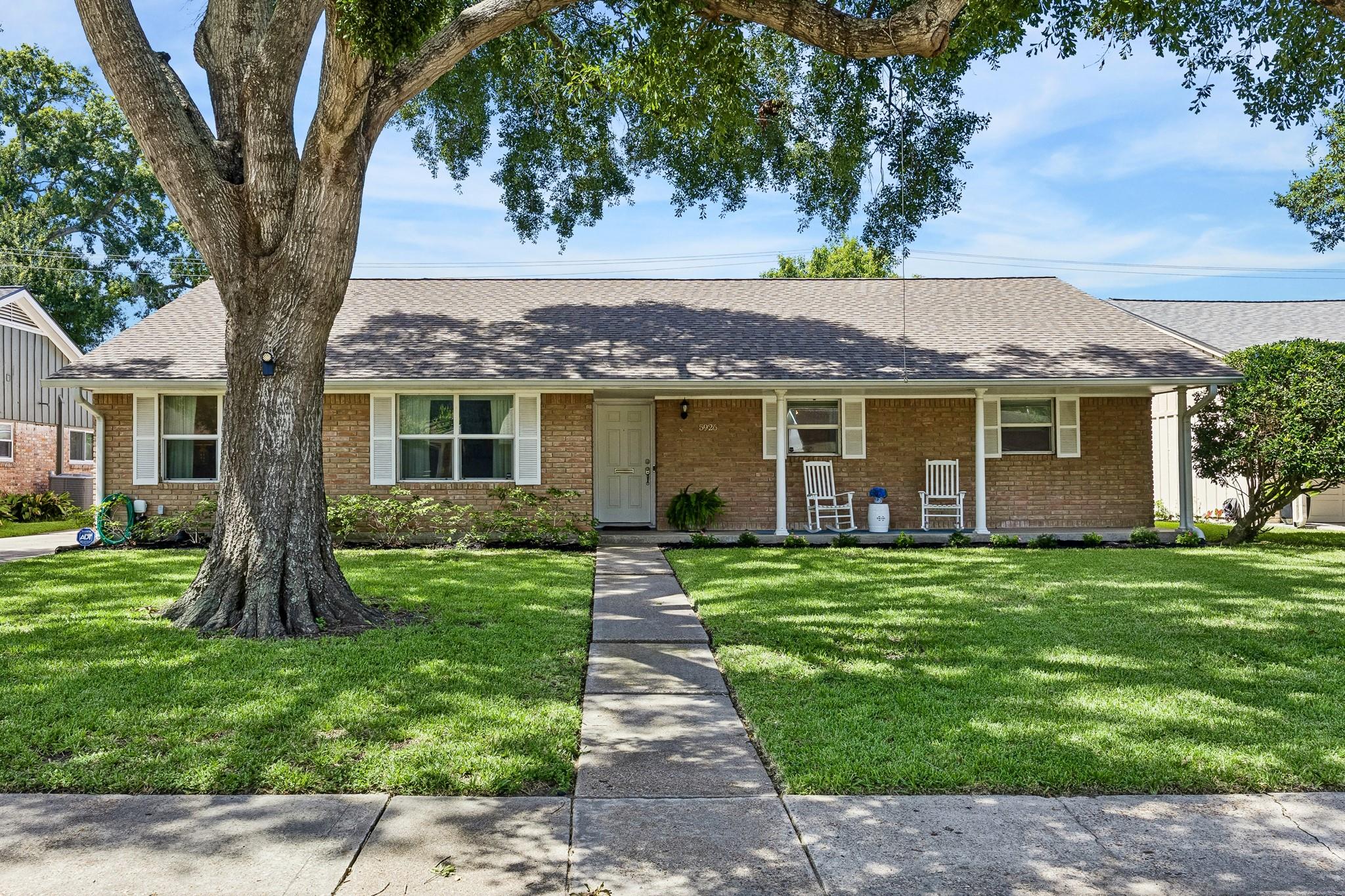 5926 Kuldell Drive