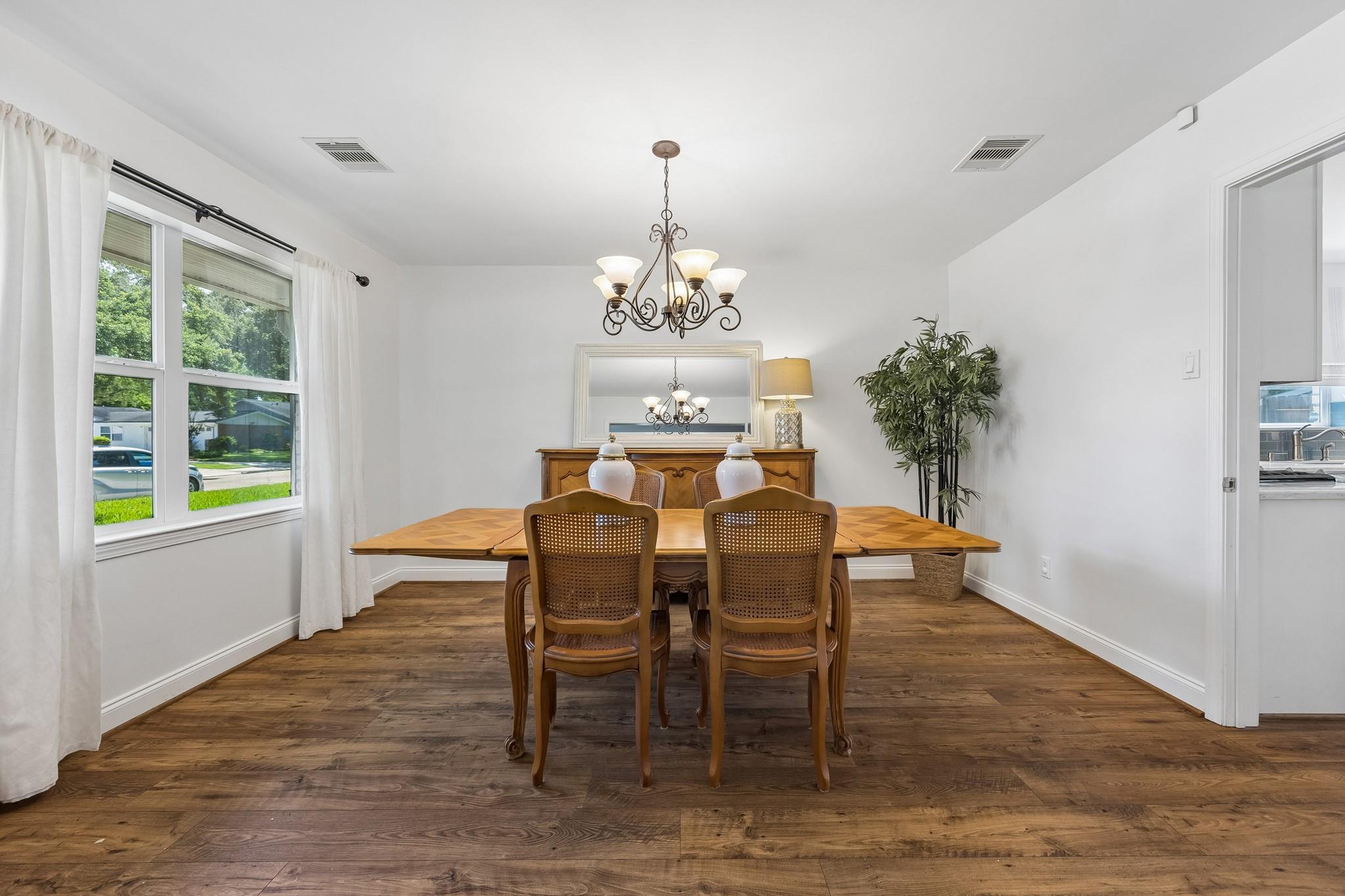5926 Kuldell Drive