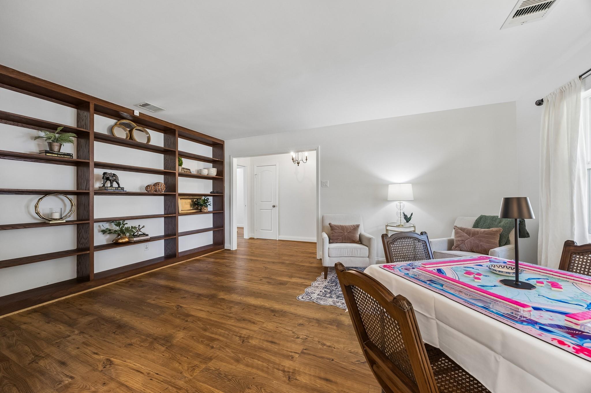 5926 Kuldell Drive
