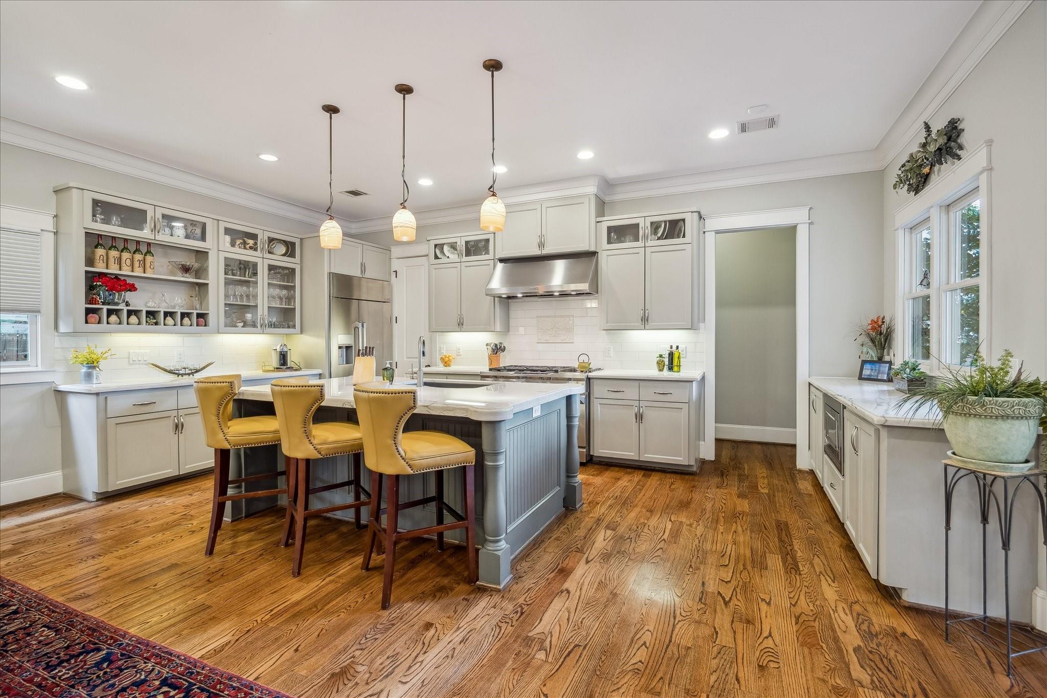 1822 Cortlandt Street