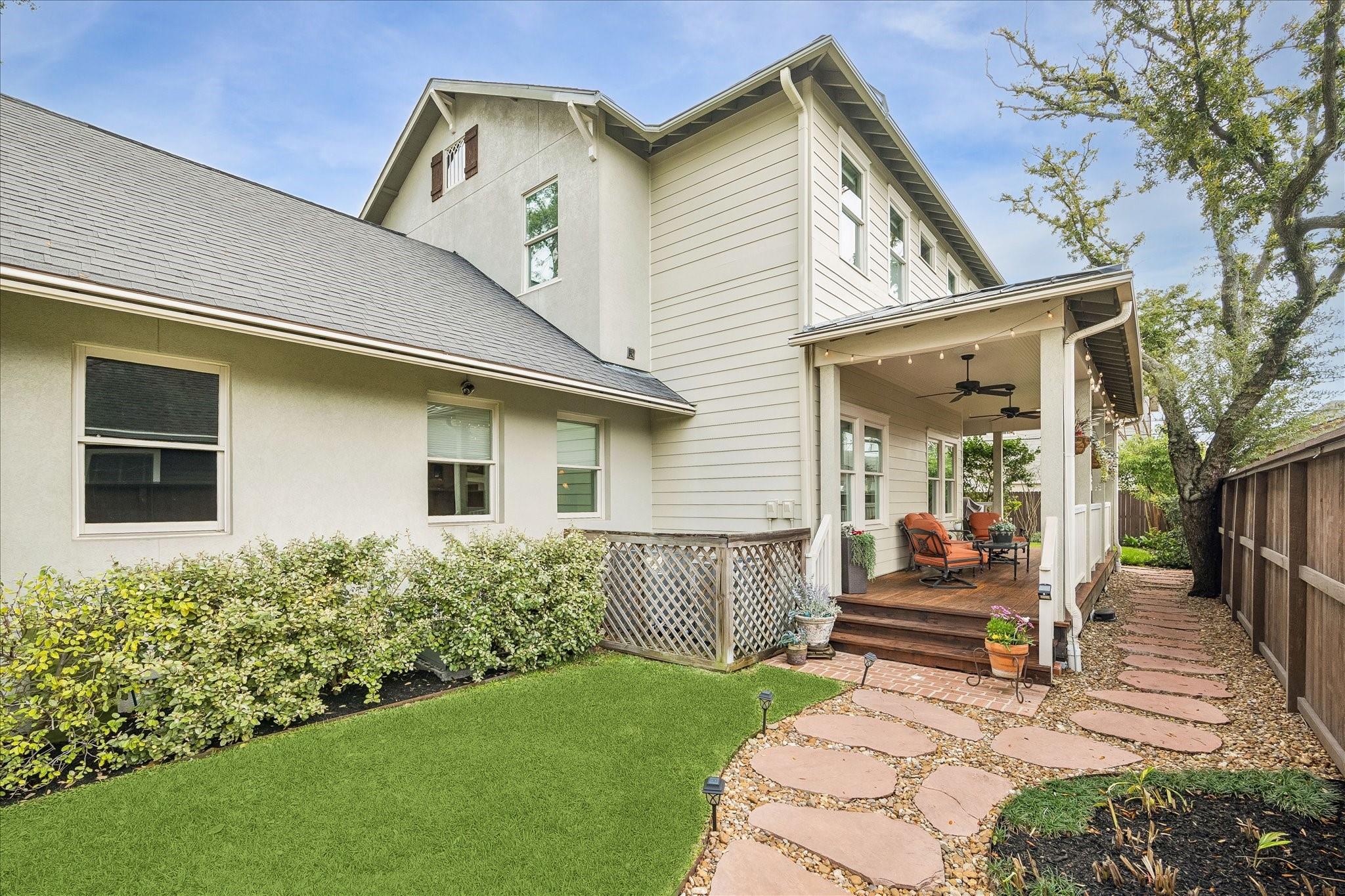 1822 Cortlandt Street