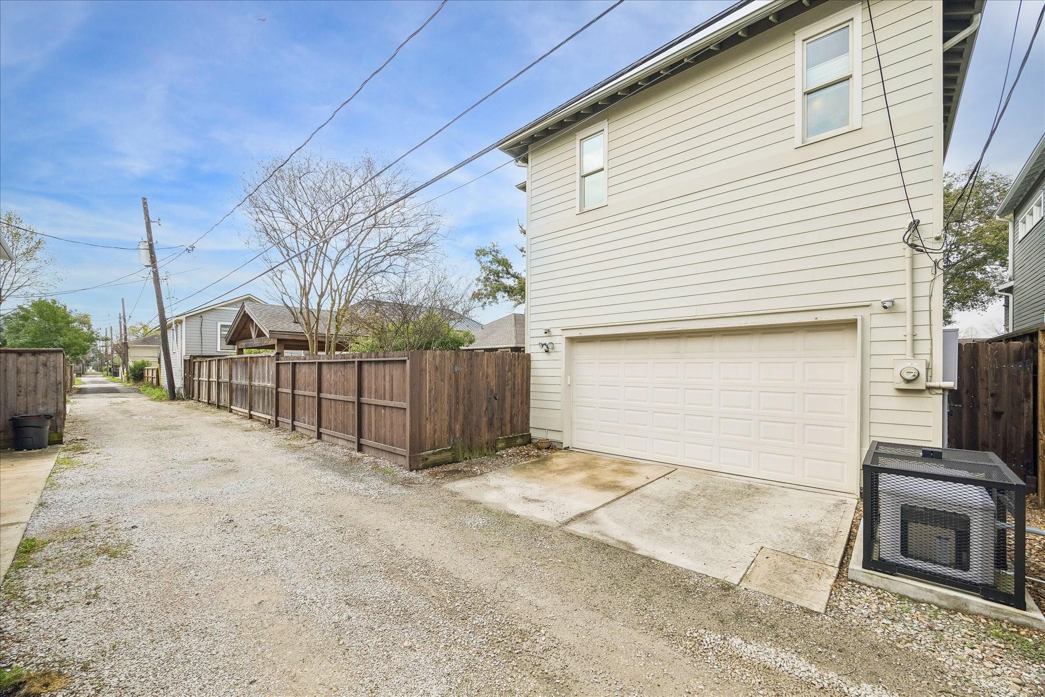 1822 Cortlandt Street