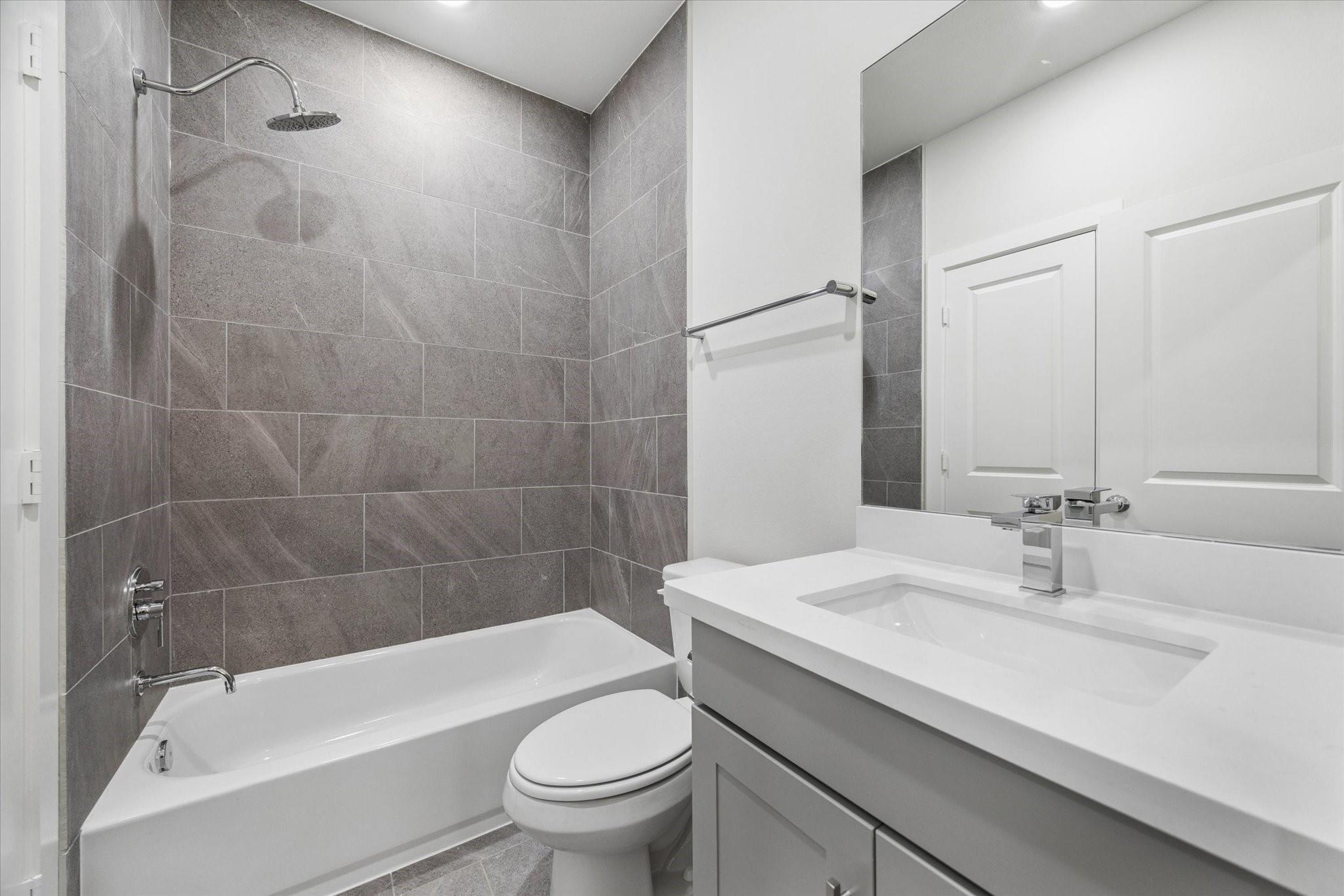 6346 Paddington Bend Drive