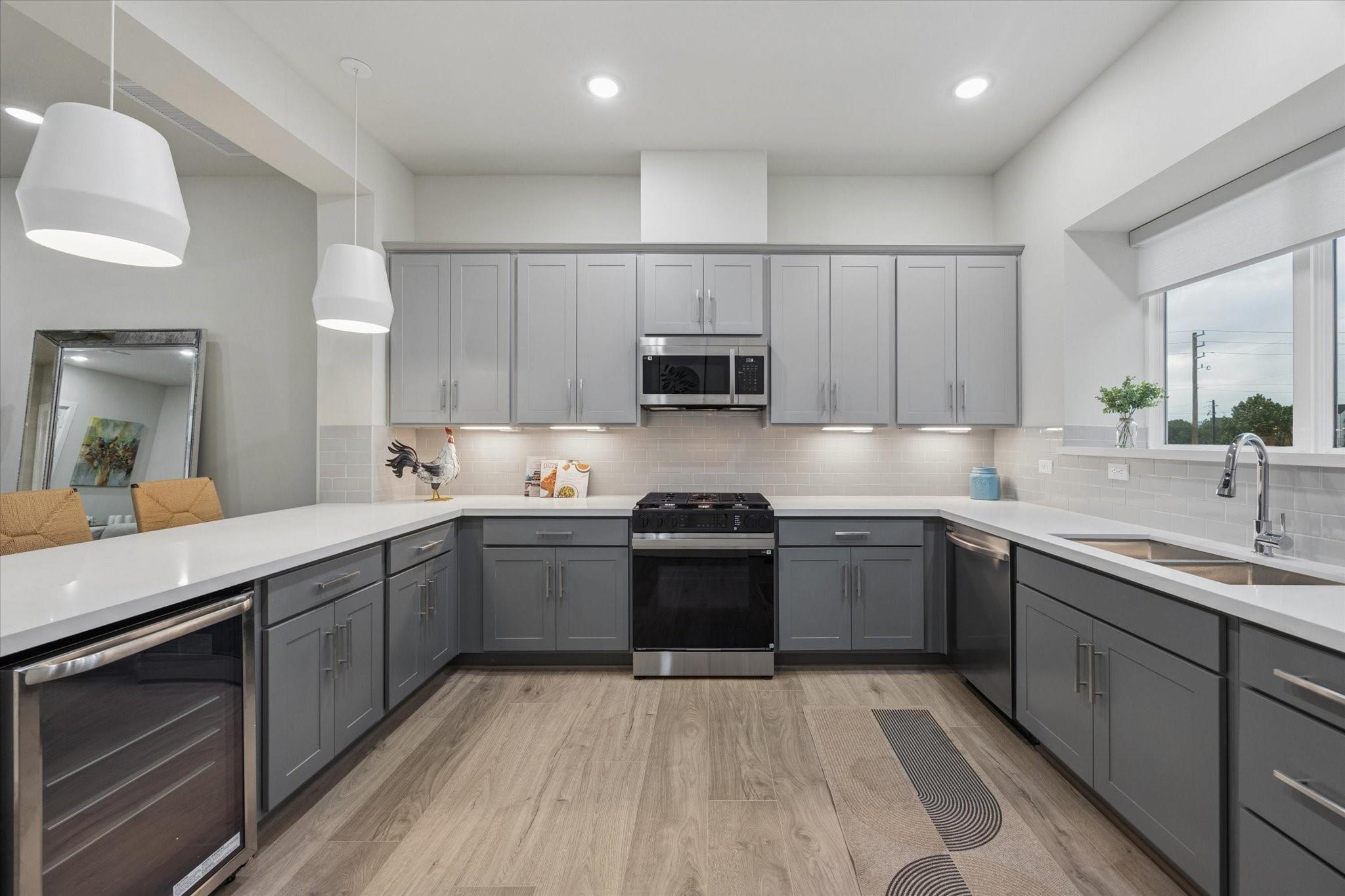 6346 Paddington Bend Drive