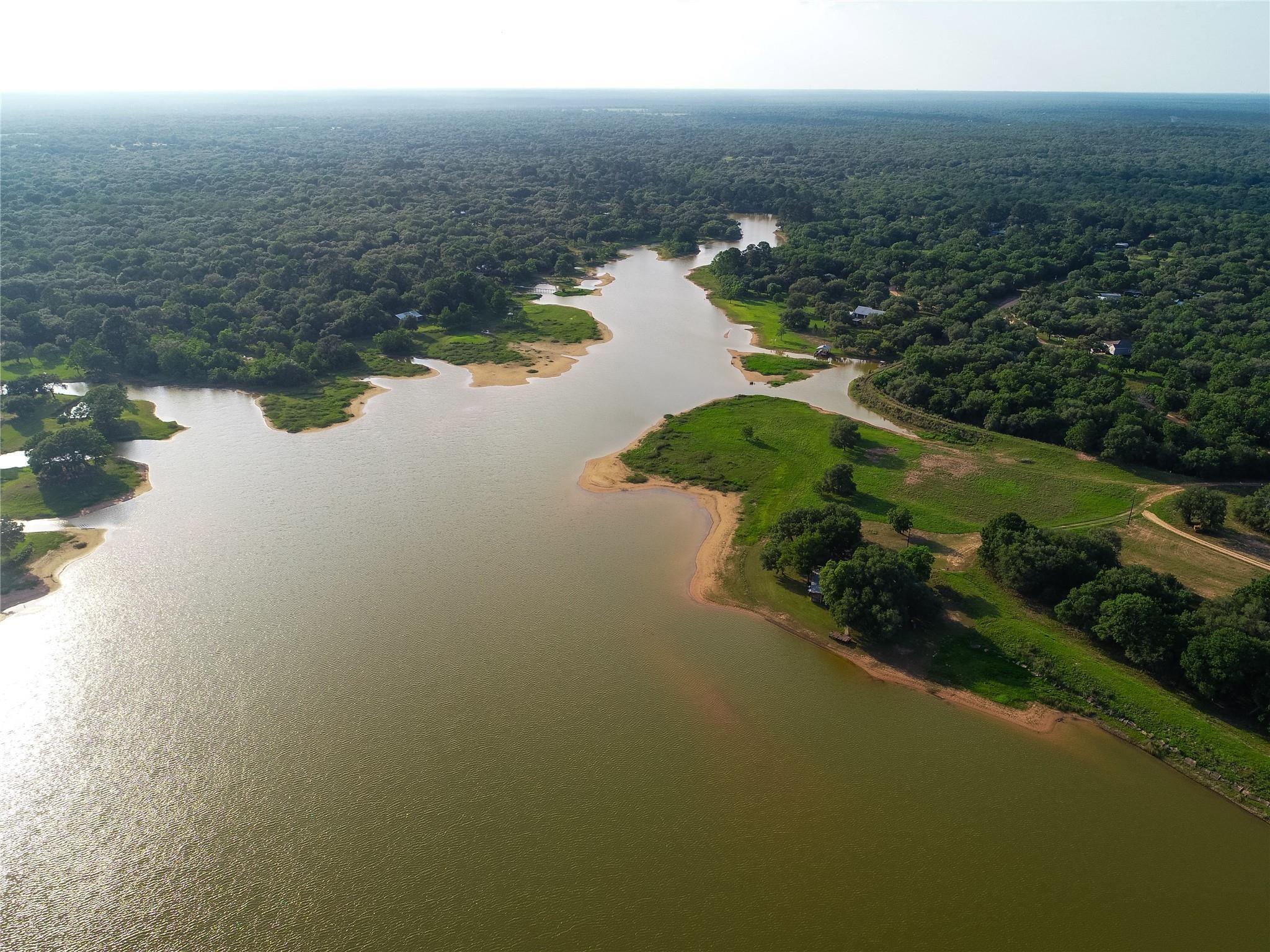 302 Bluebonnet Bend