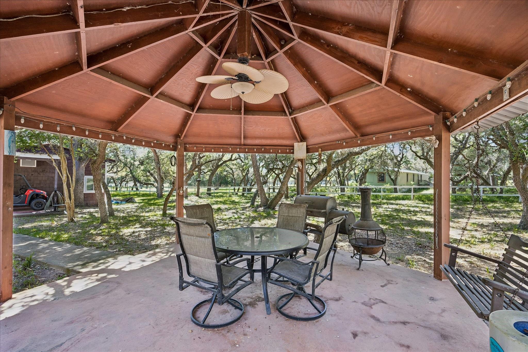 302 Bluebonnet Bend