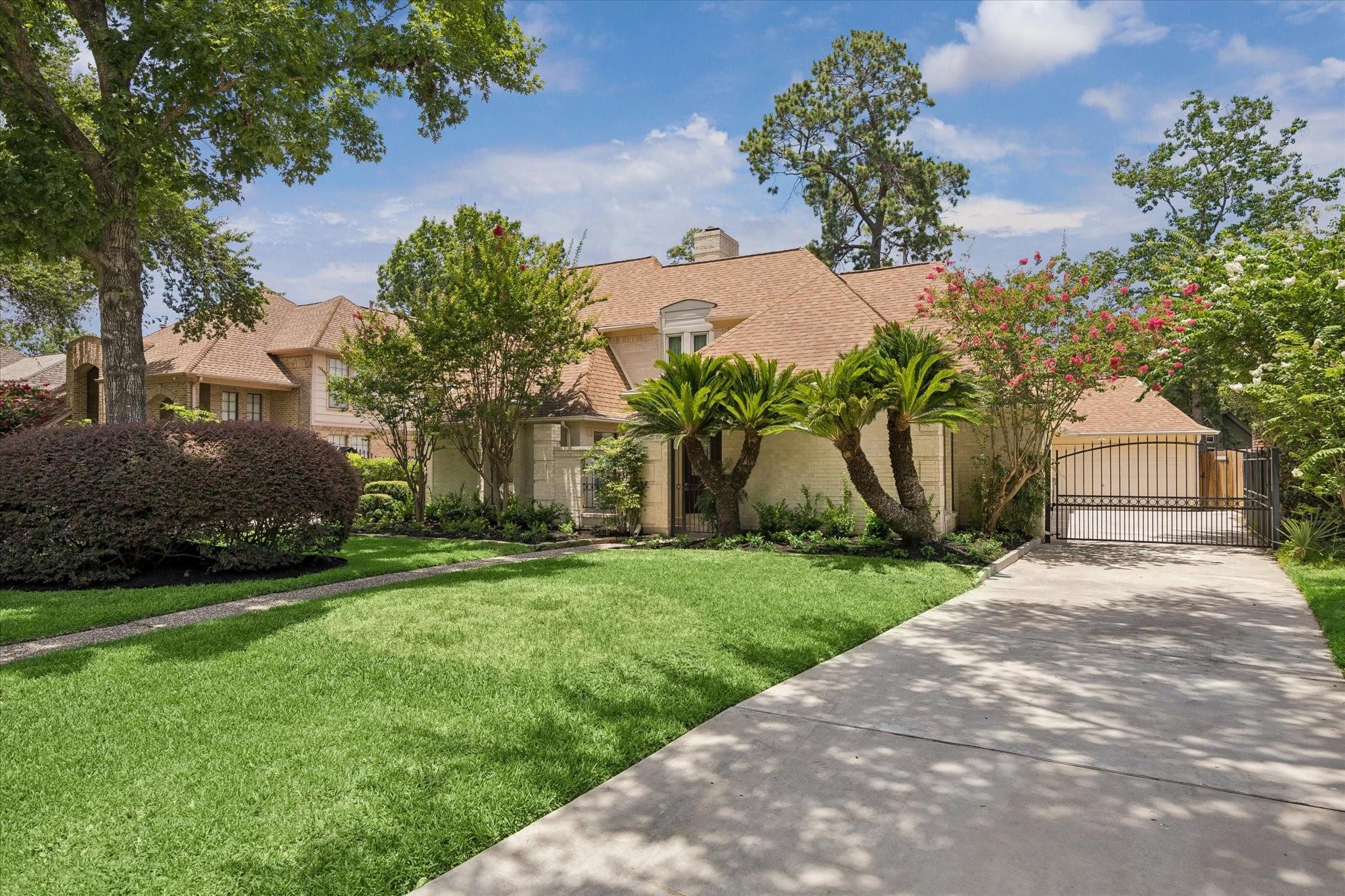 3902 Holder Forest Drive