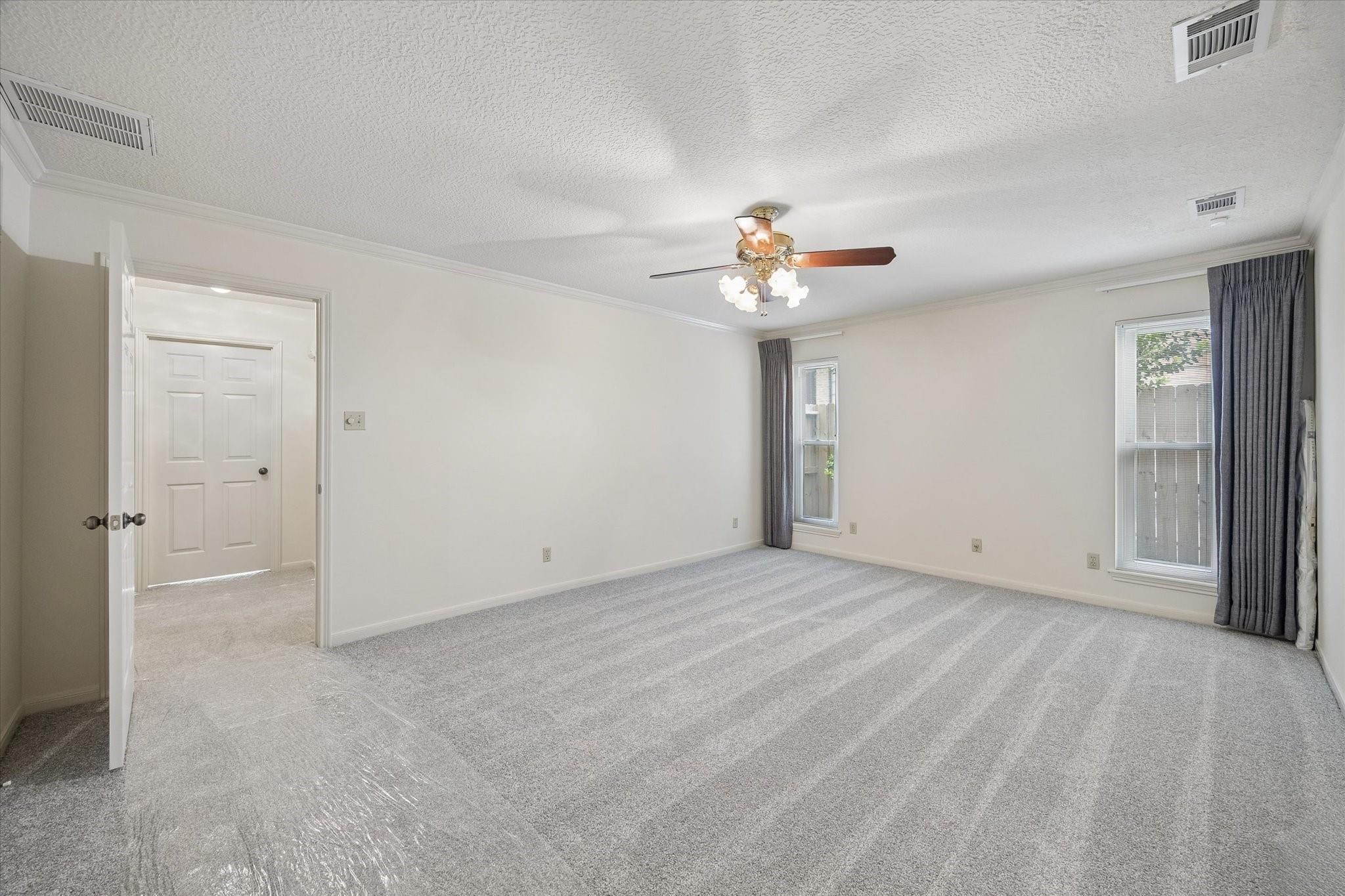 3902 Holder Forest Drive