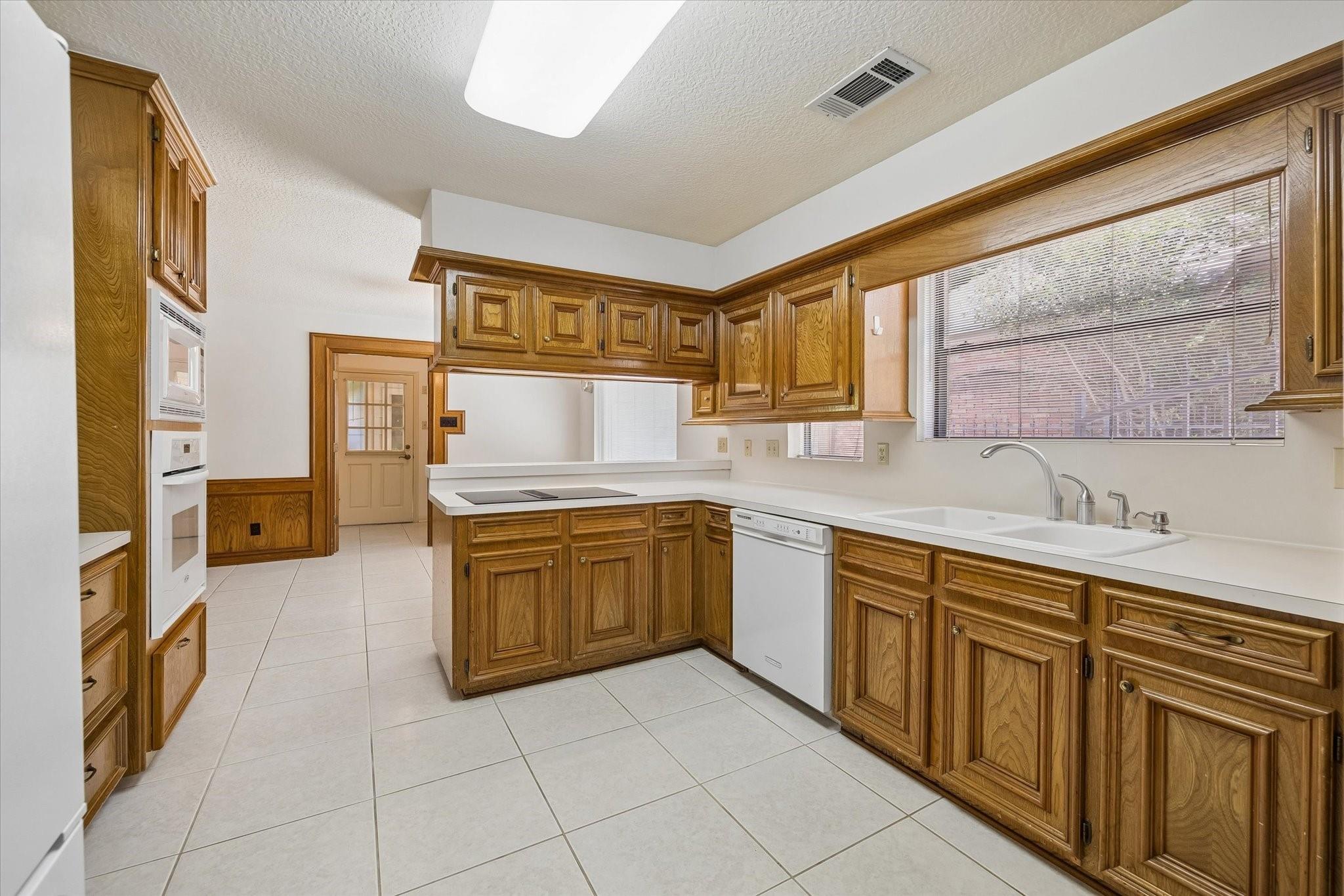 3902 Holder Forest Drive