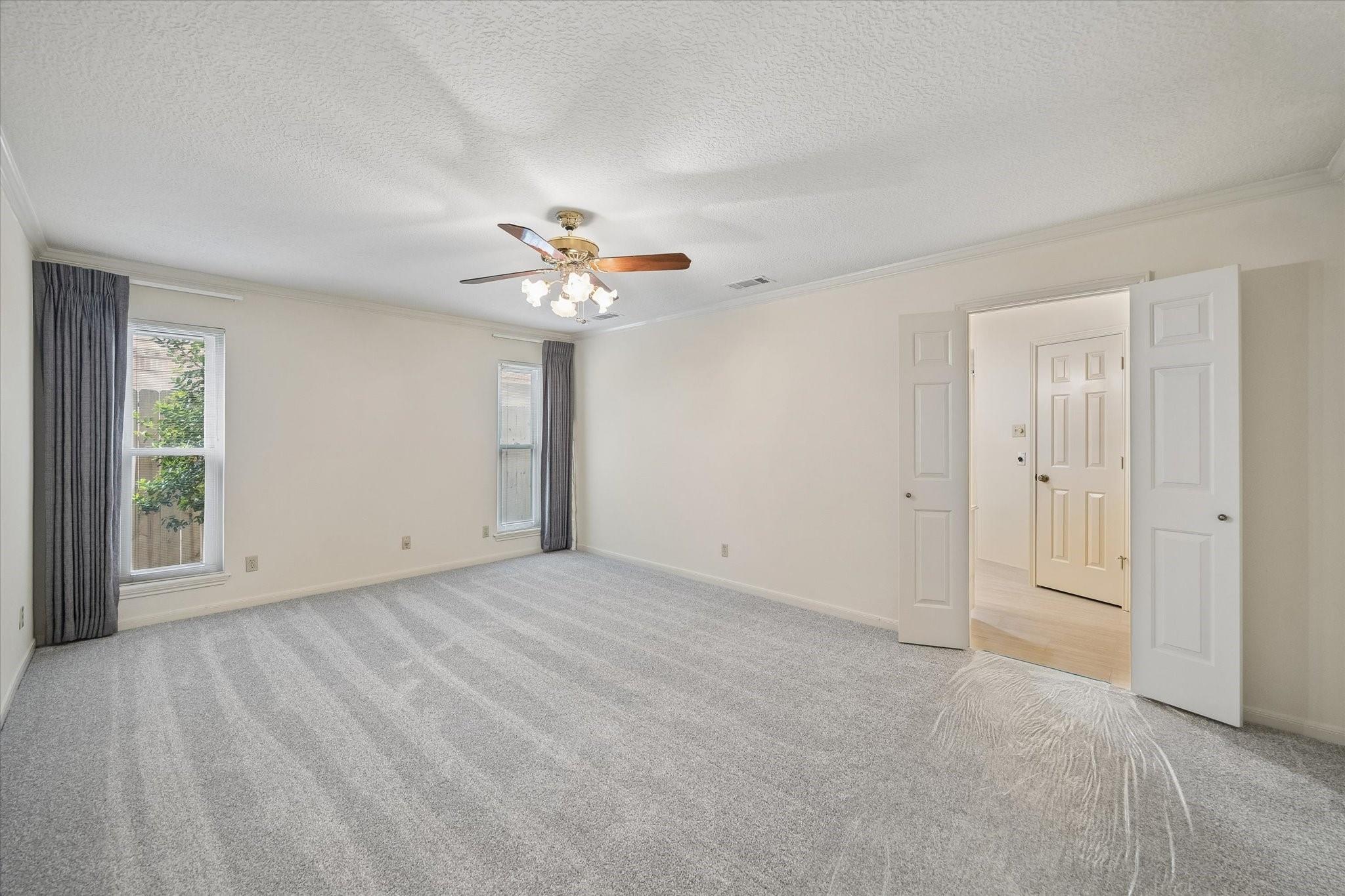 3902 Holder Forest Drive