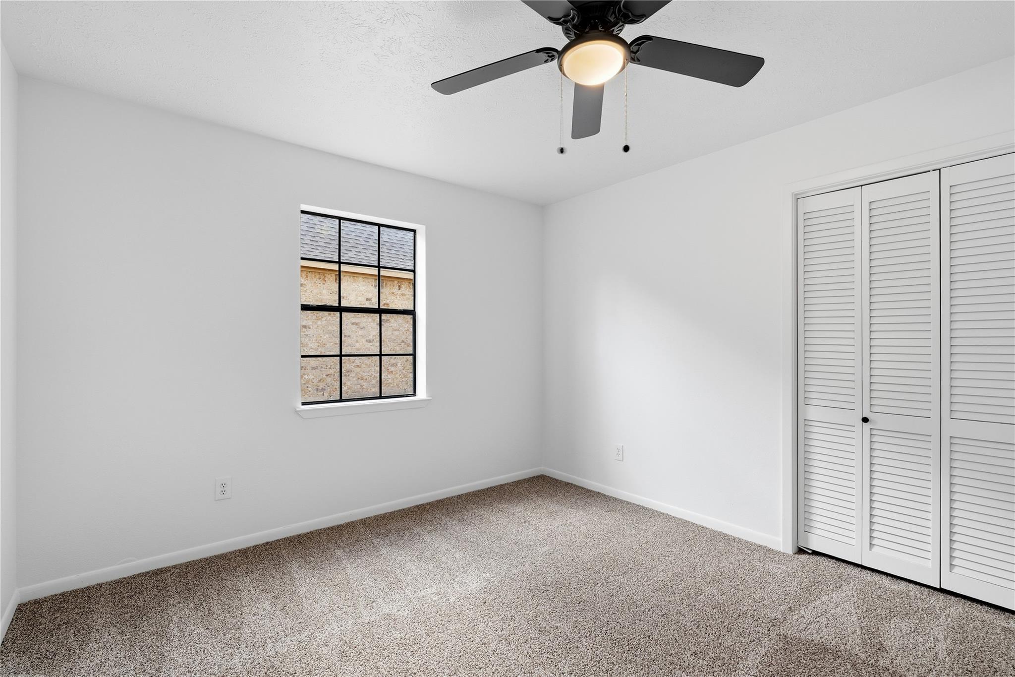 8014 17th Green Drive