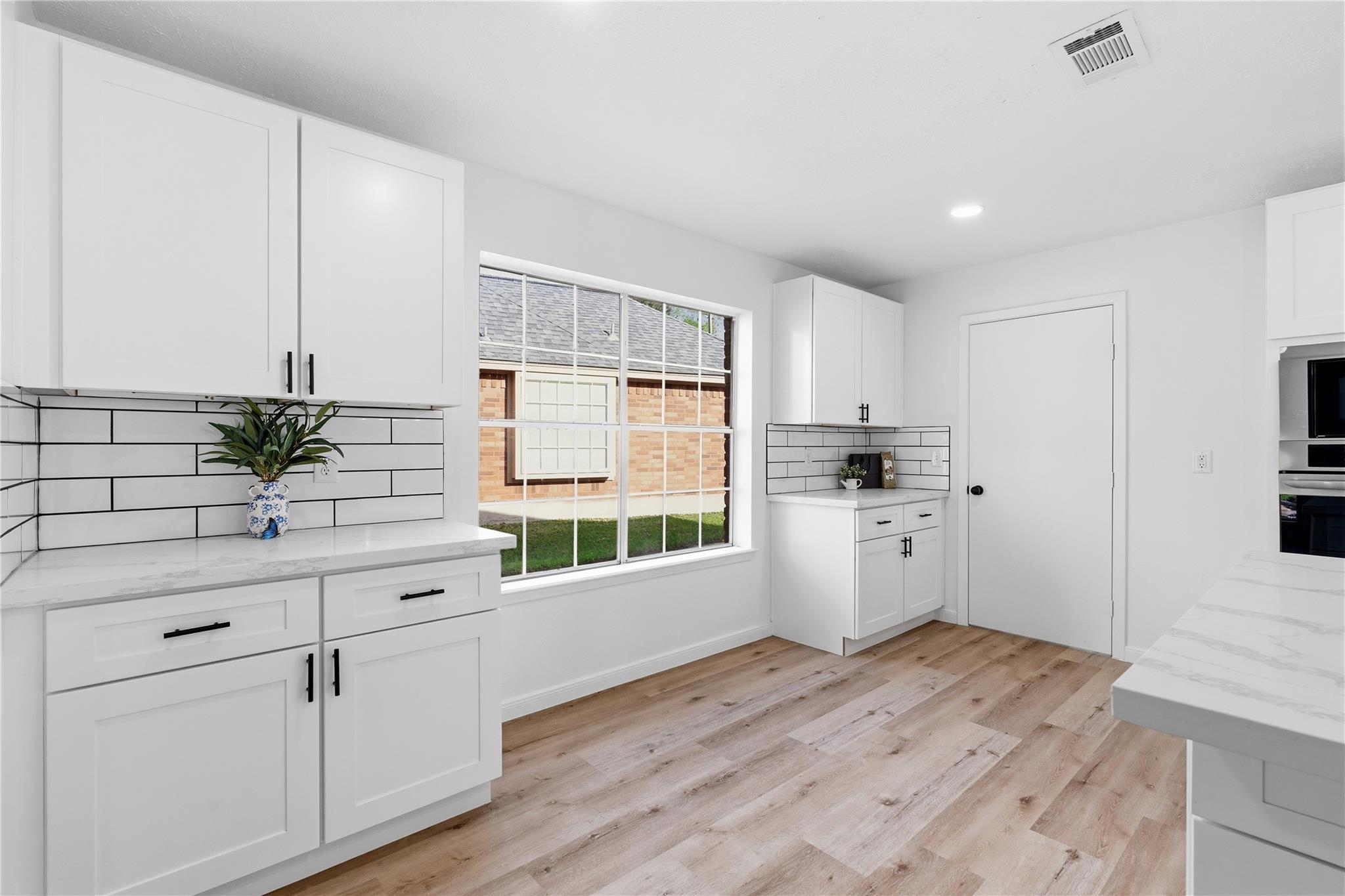 8014 17th Green Drive