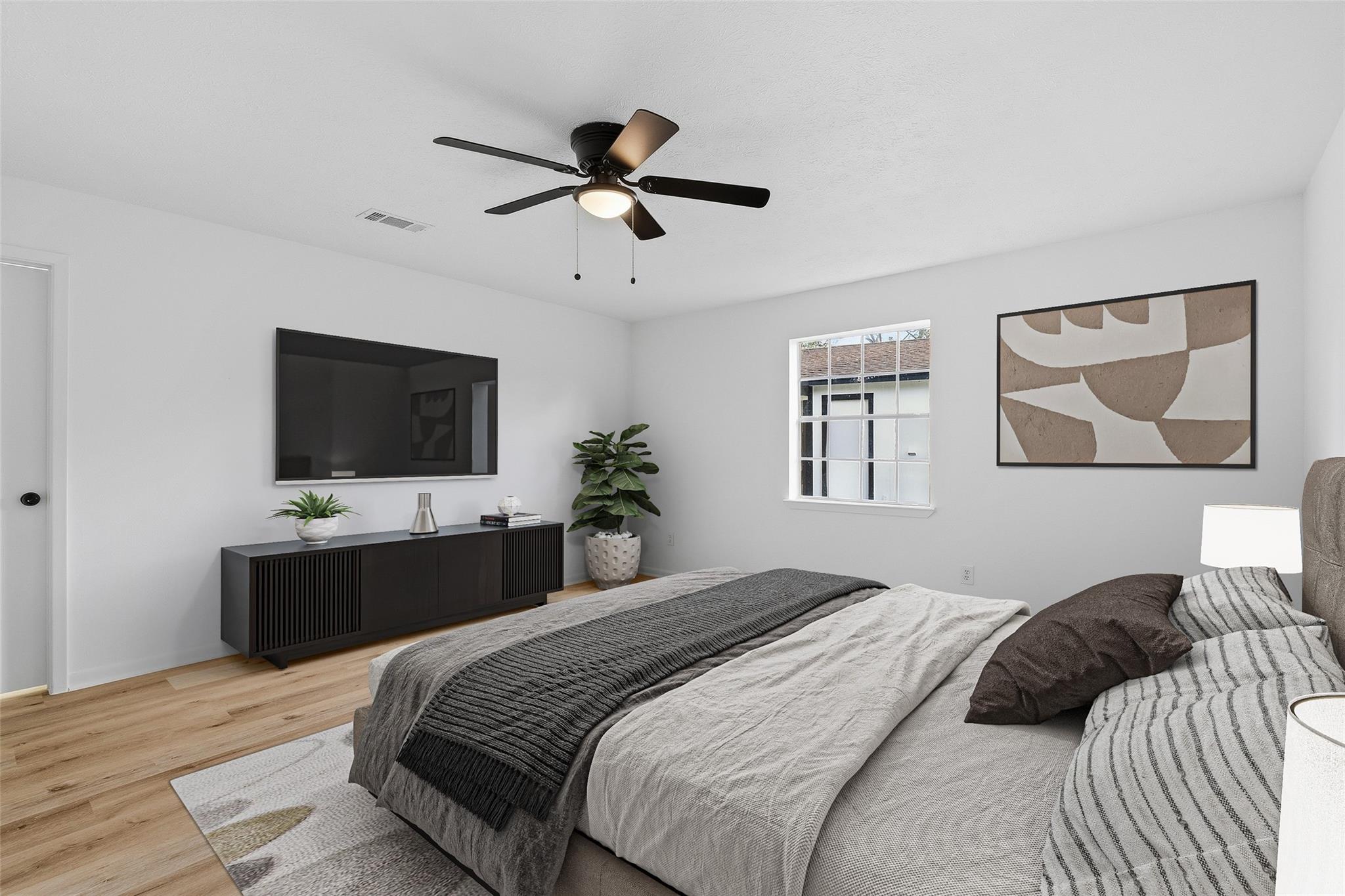 8014 17th Green Drive