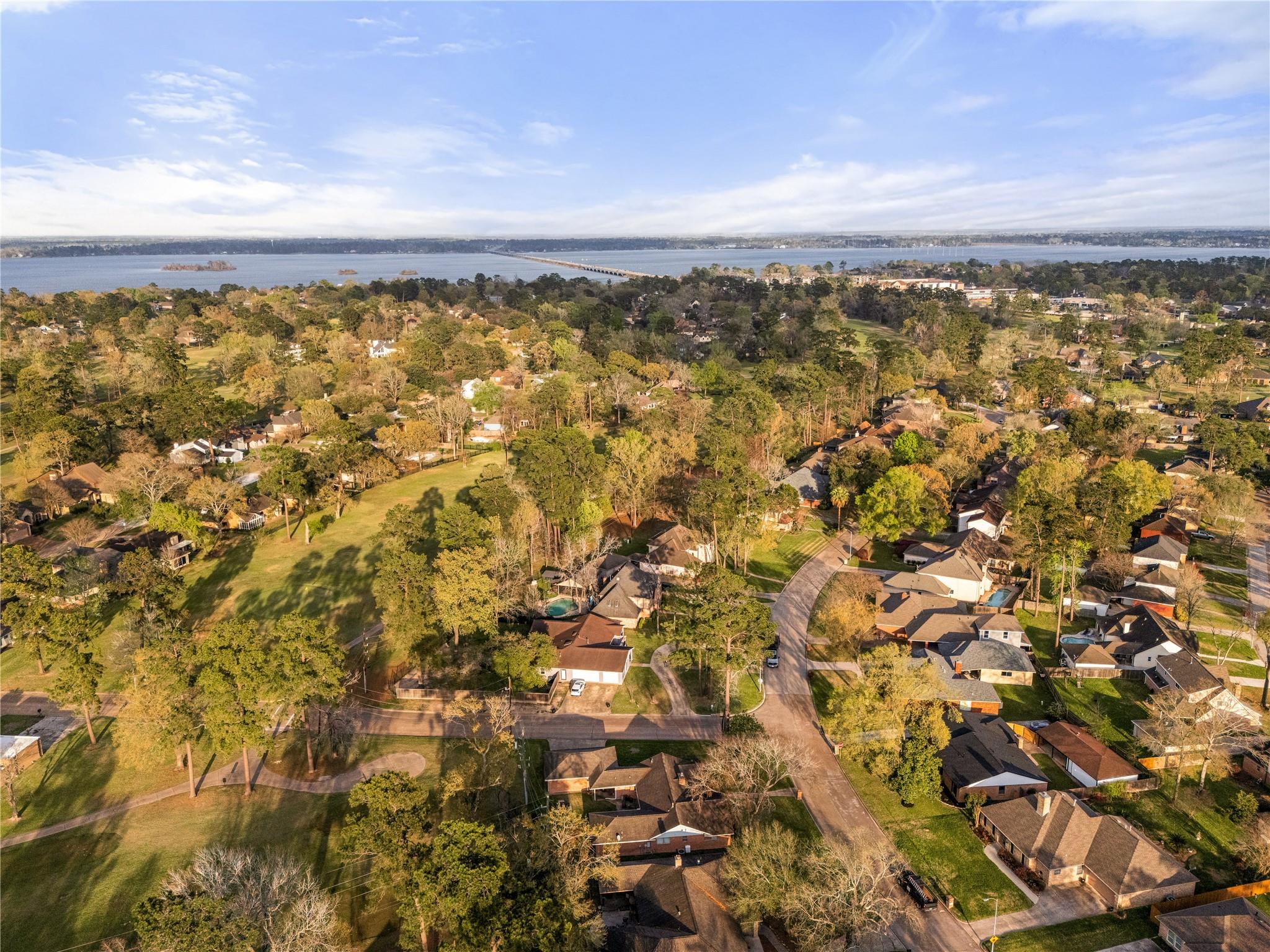 8014 17th Green Drive