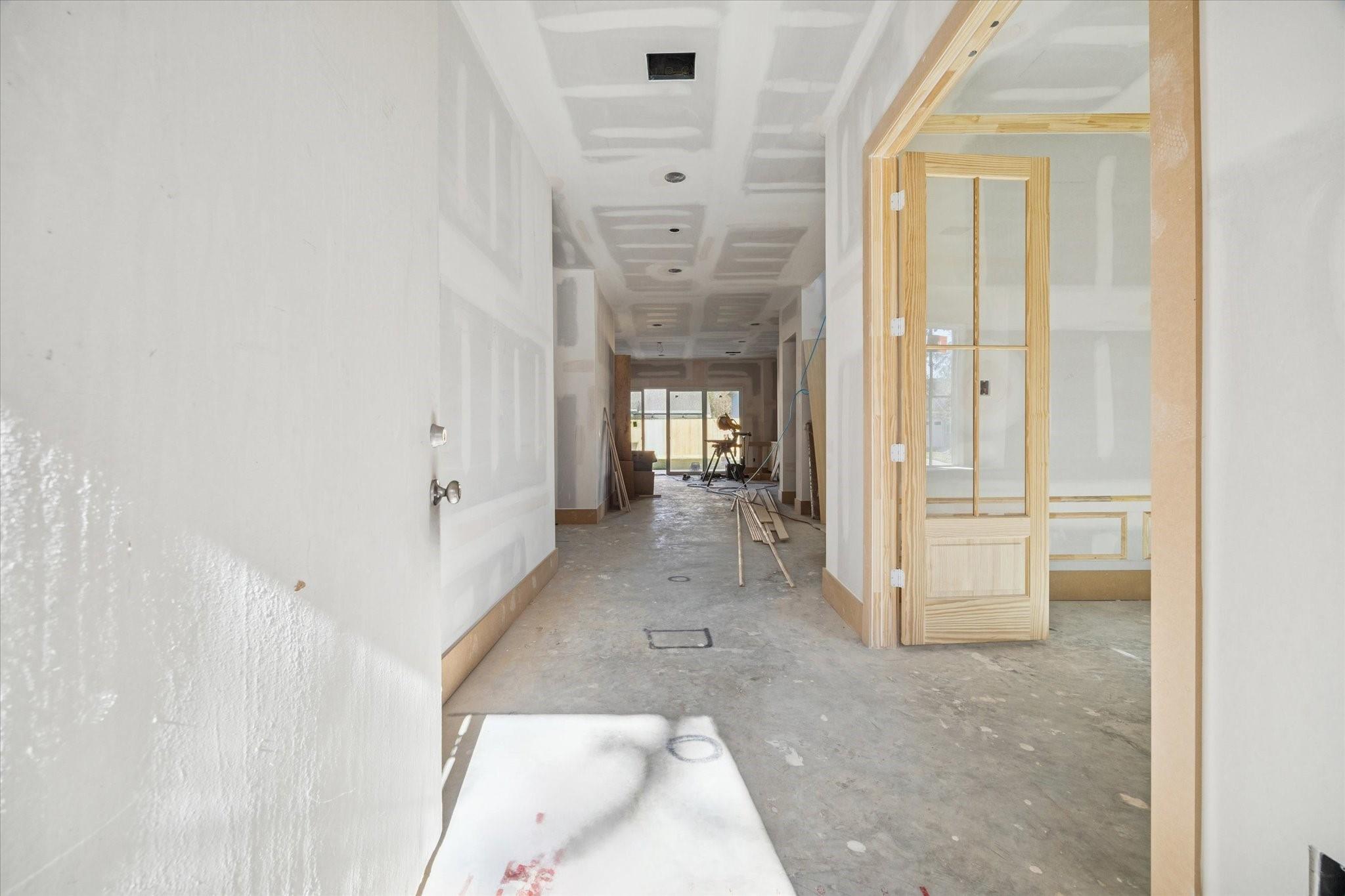 1614 Woodcrest Drive