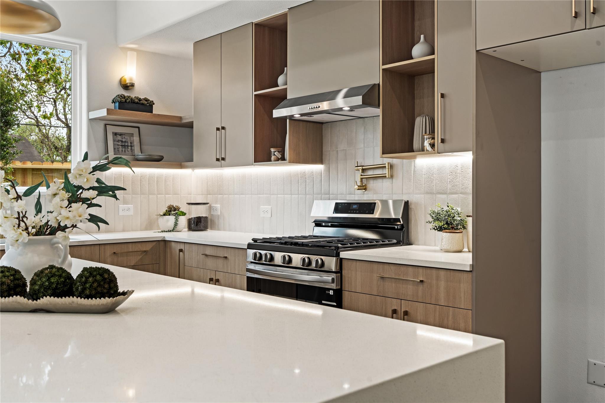 7530 La Salette Street