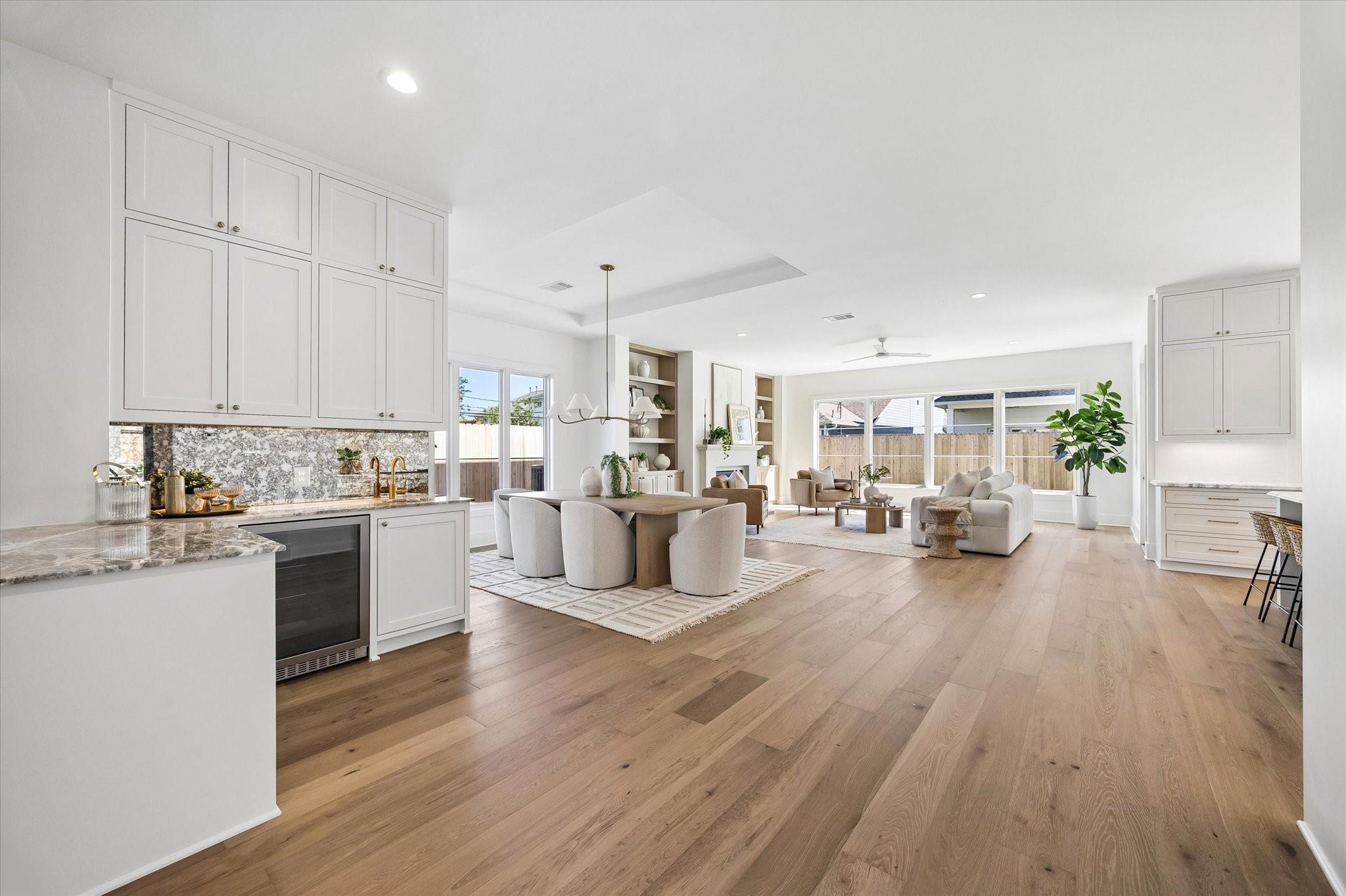 1243 Candlelight Lane