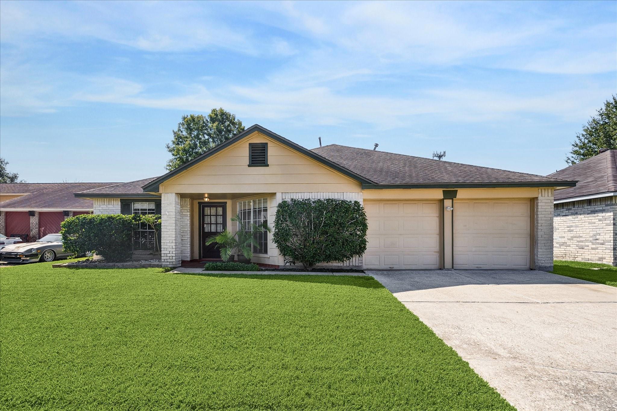 16911 Summer Dawn Place