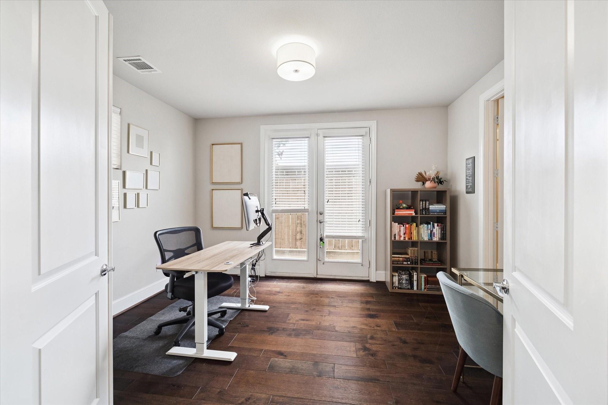 2006 Lou Ellen Lane # H