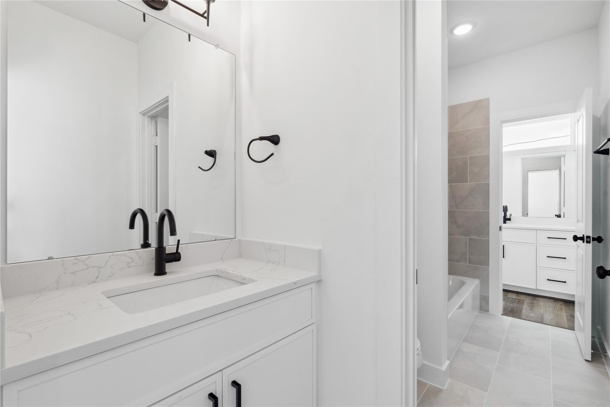 1031 S Victory Drive