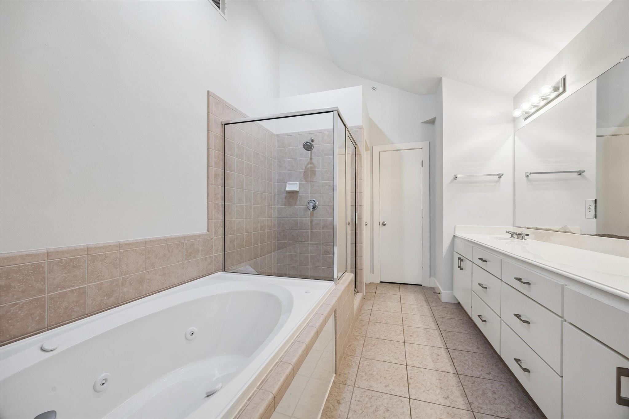 3501 Link Valley Drive # 301