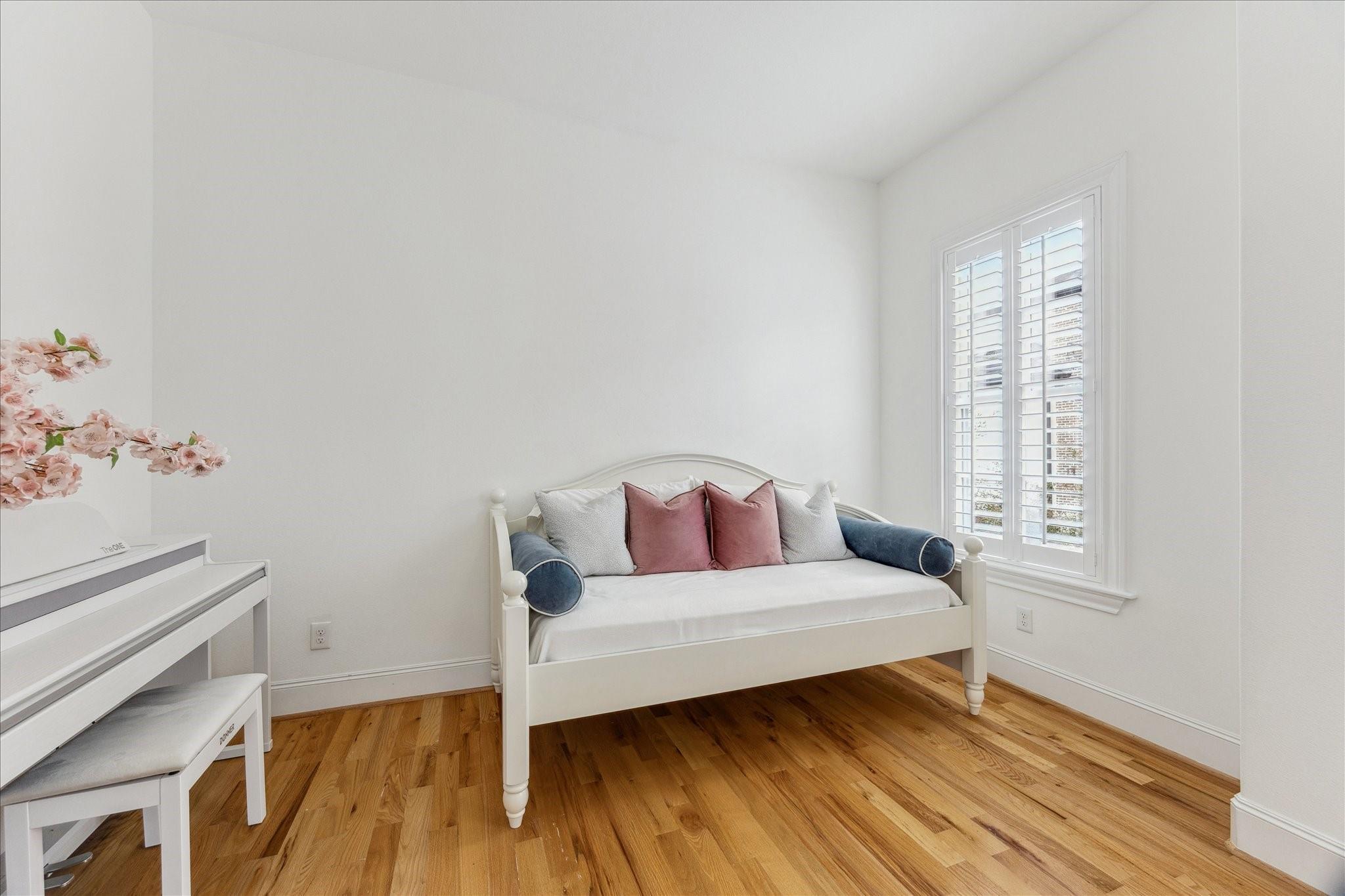 5622 Cohn Meadow Lane