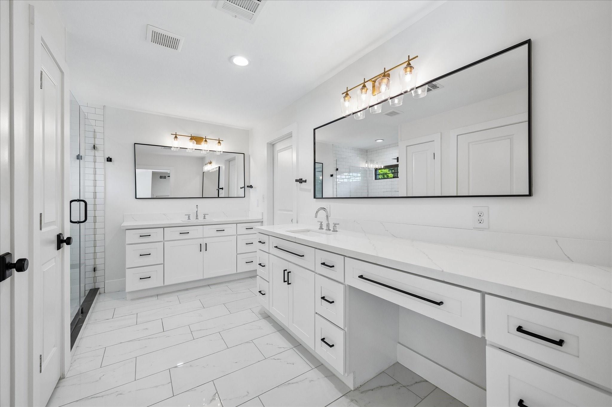 2319 Cheshire Lane