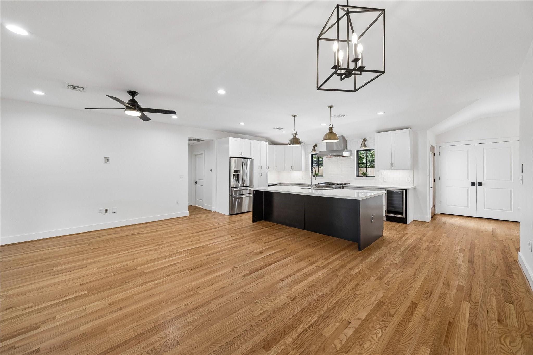 2319 Cheshire Lane