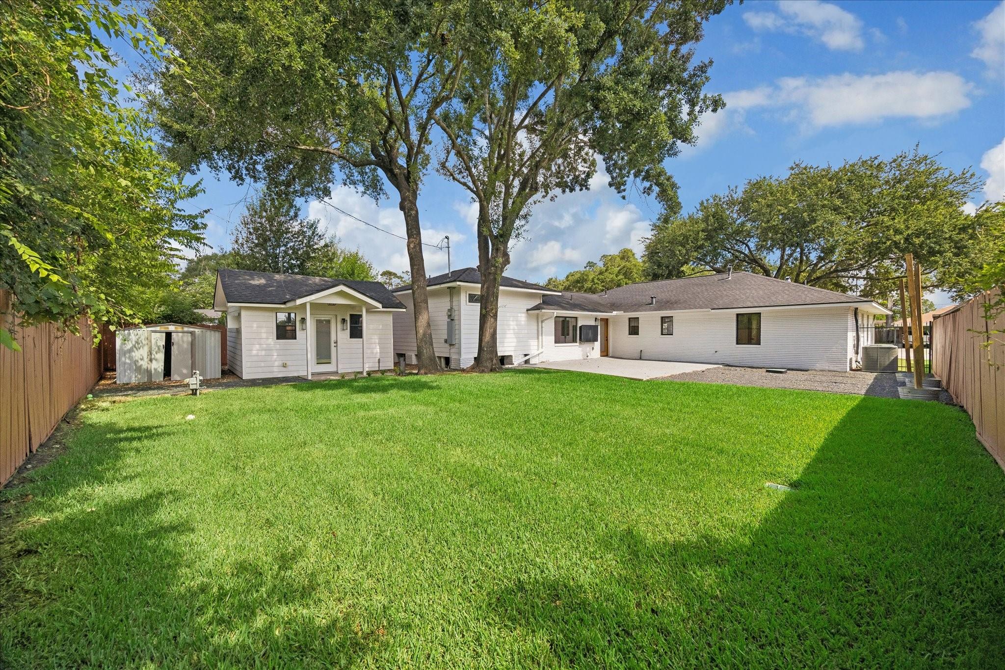 2319 Cheshire Lane