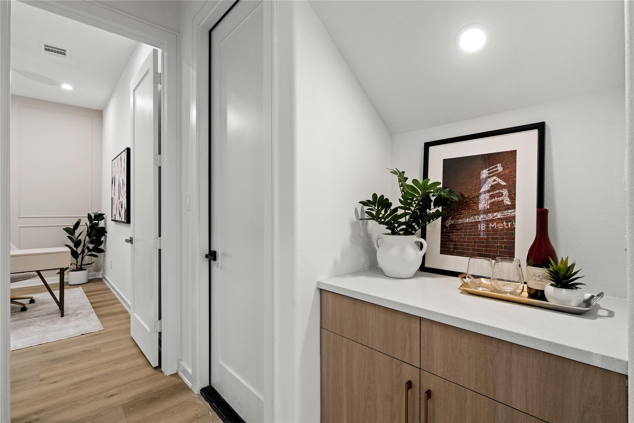 7532 La Salette St
