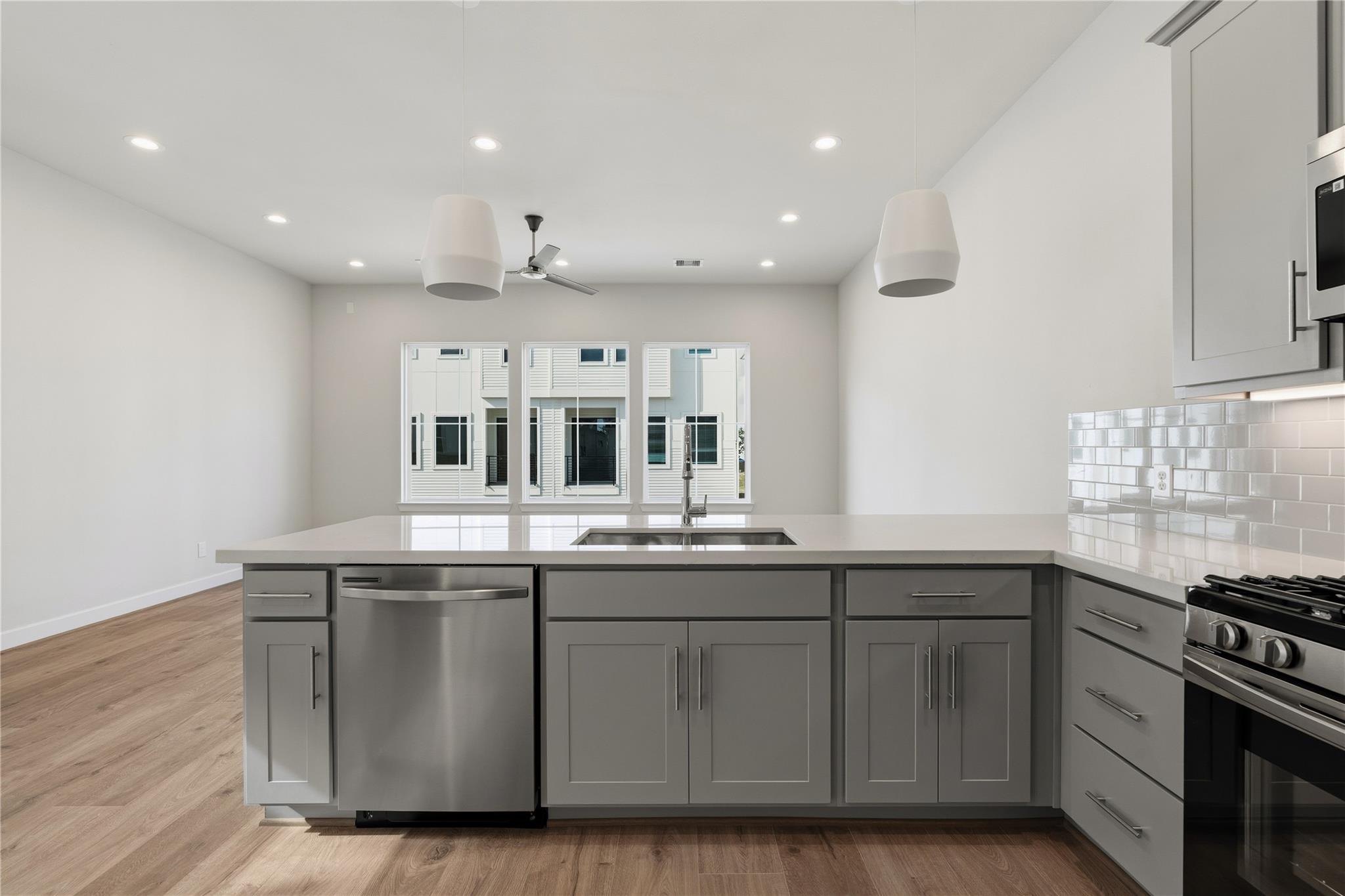 3907 Willowbend Point Drive